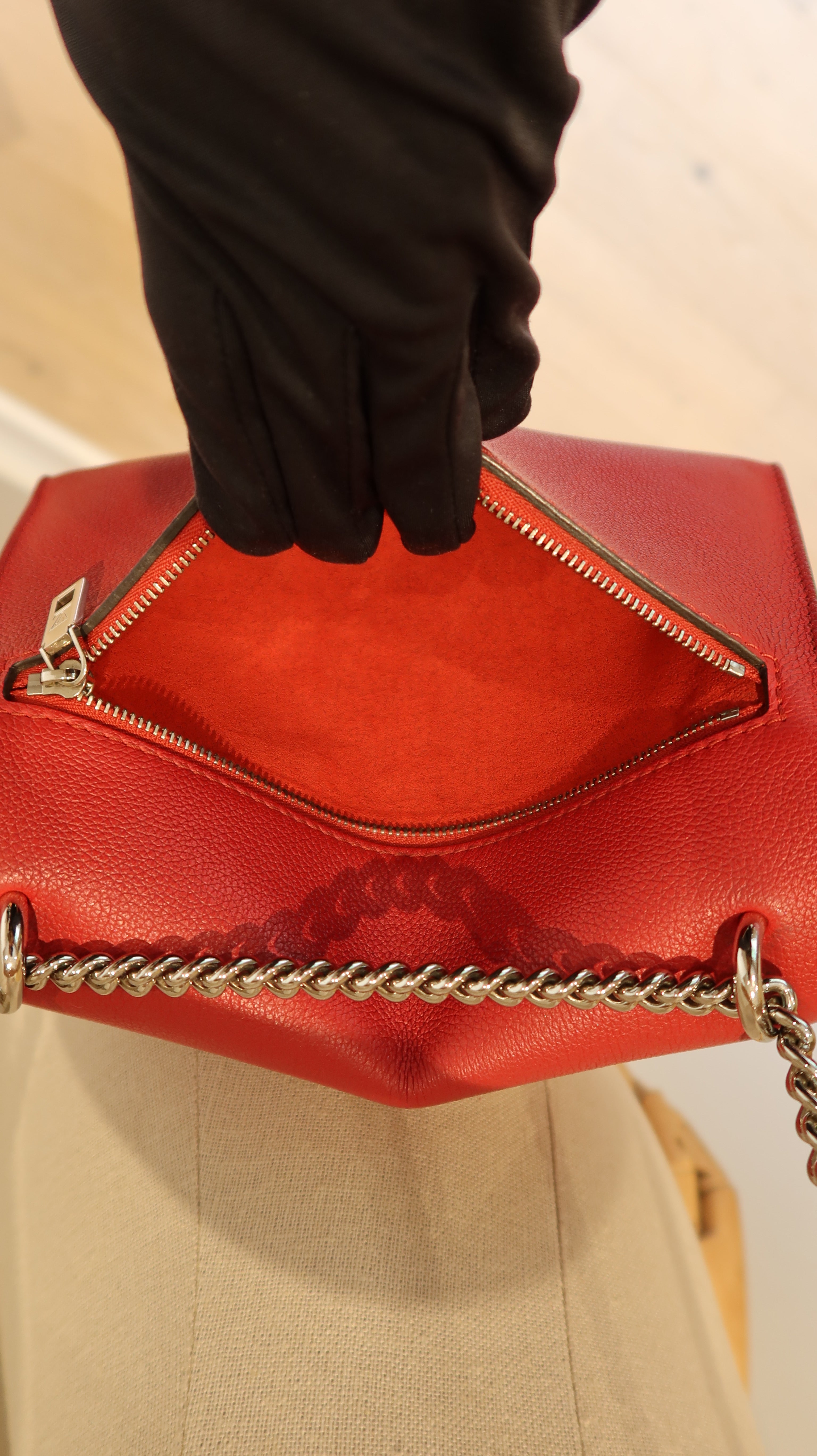 Louis Vuitton MyLockMe Chain Bag