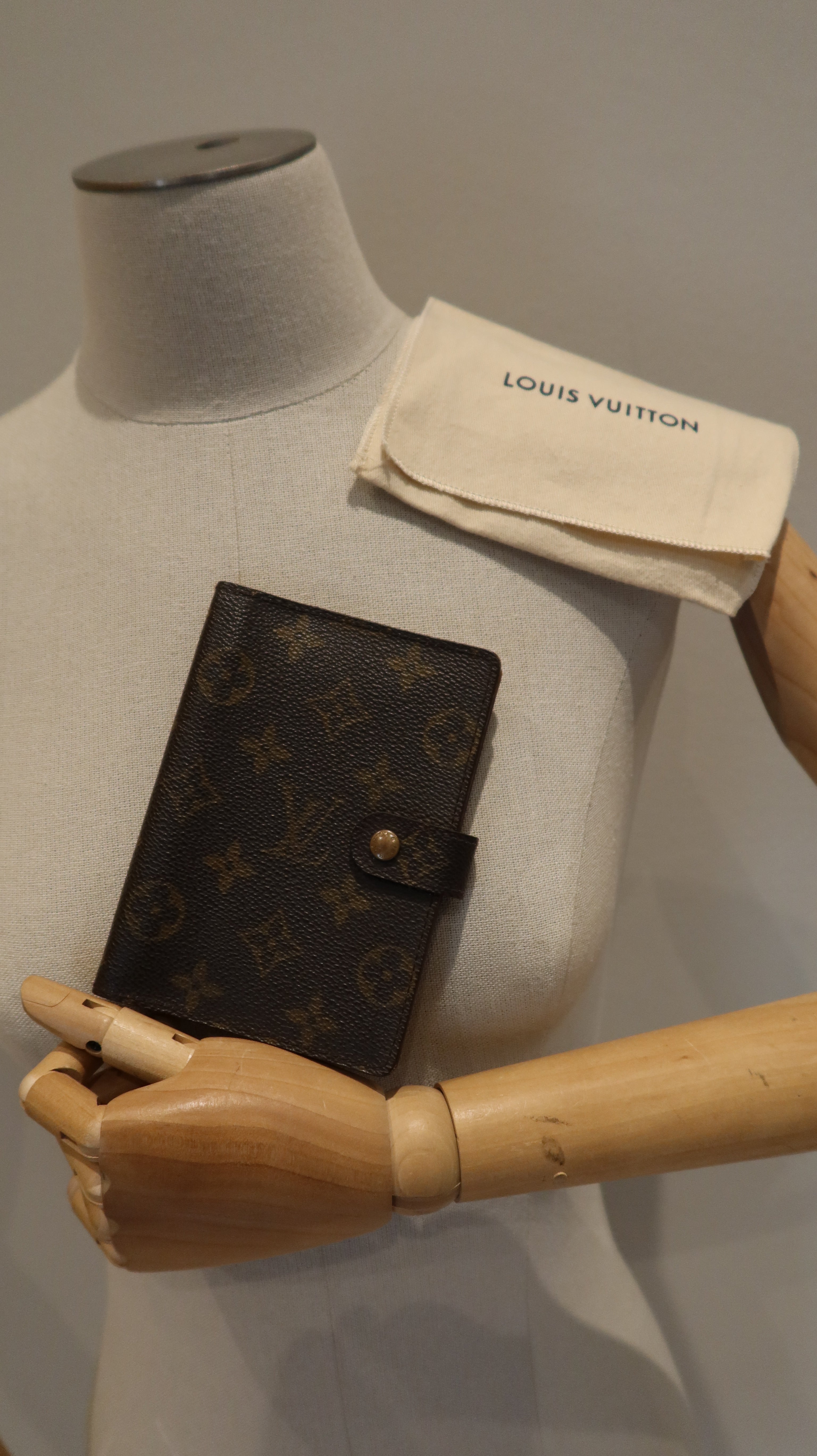 Louis Vuitton Vintage Agenda