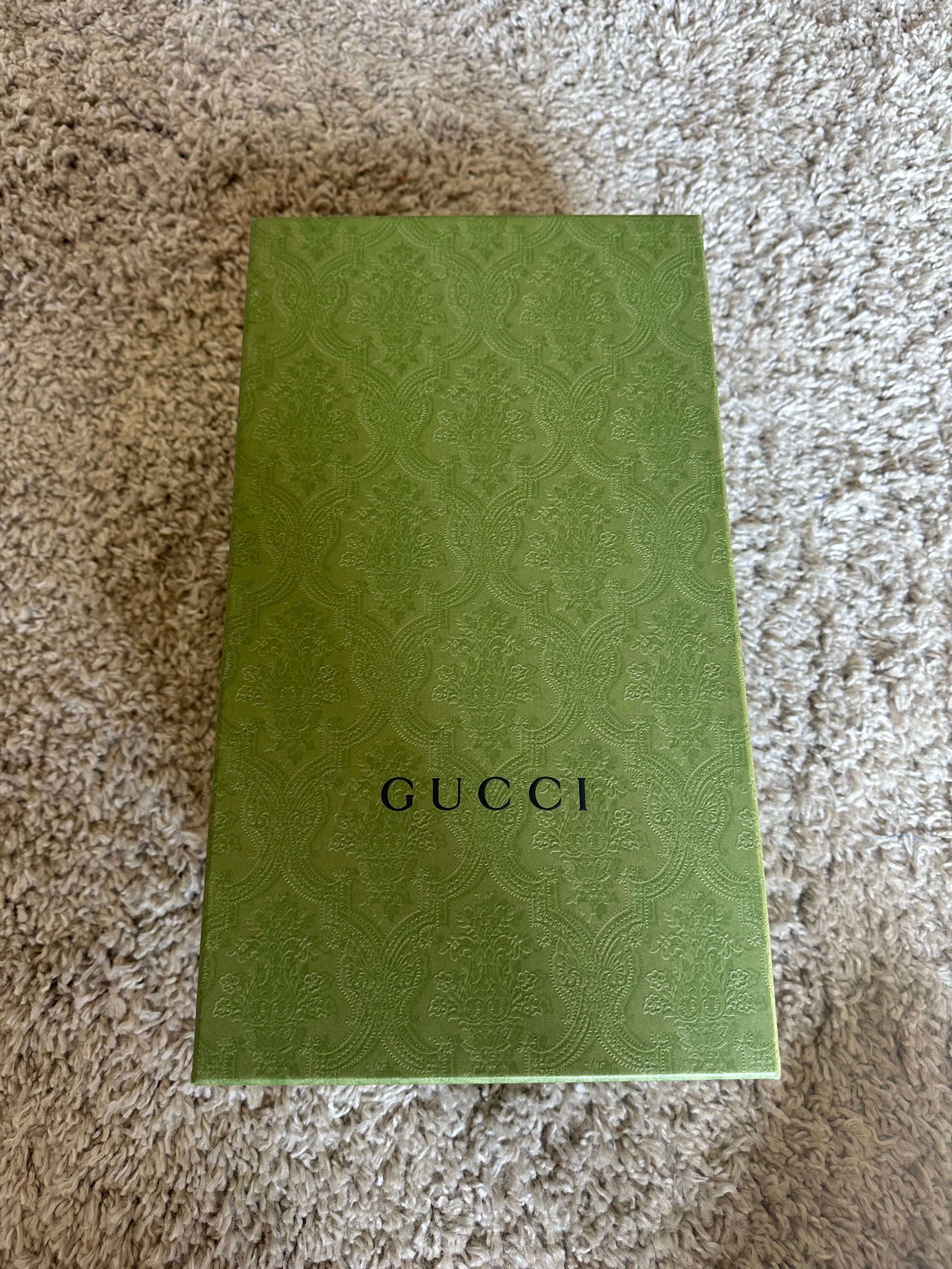 Gucci GG Loafers (7/EU40)
