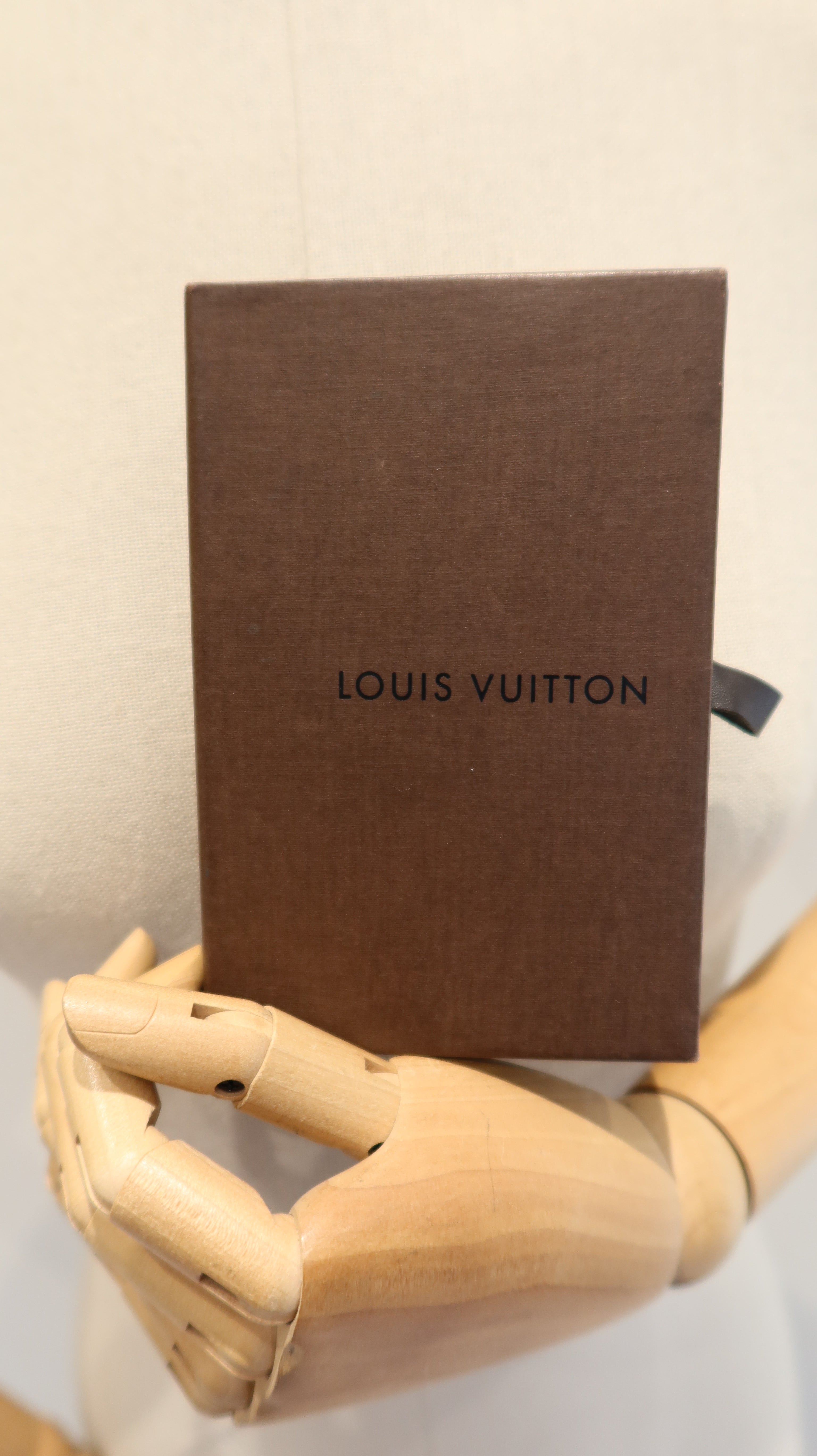 Louis Vuitton Cardholder