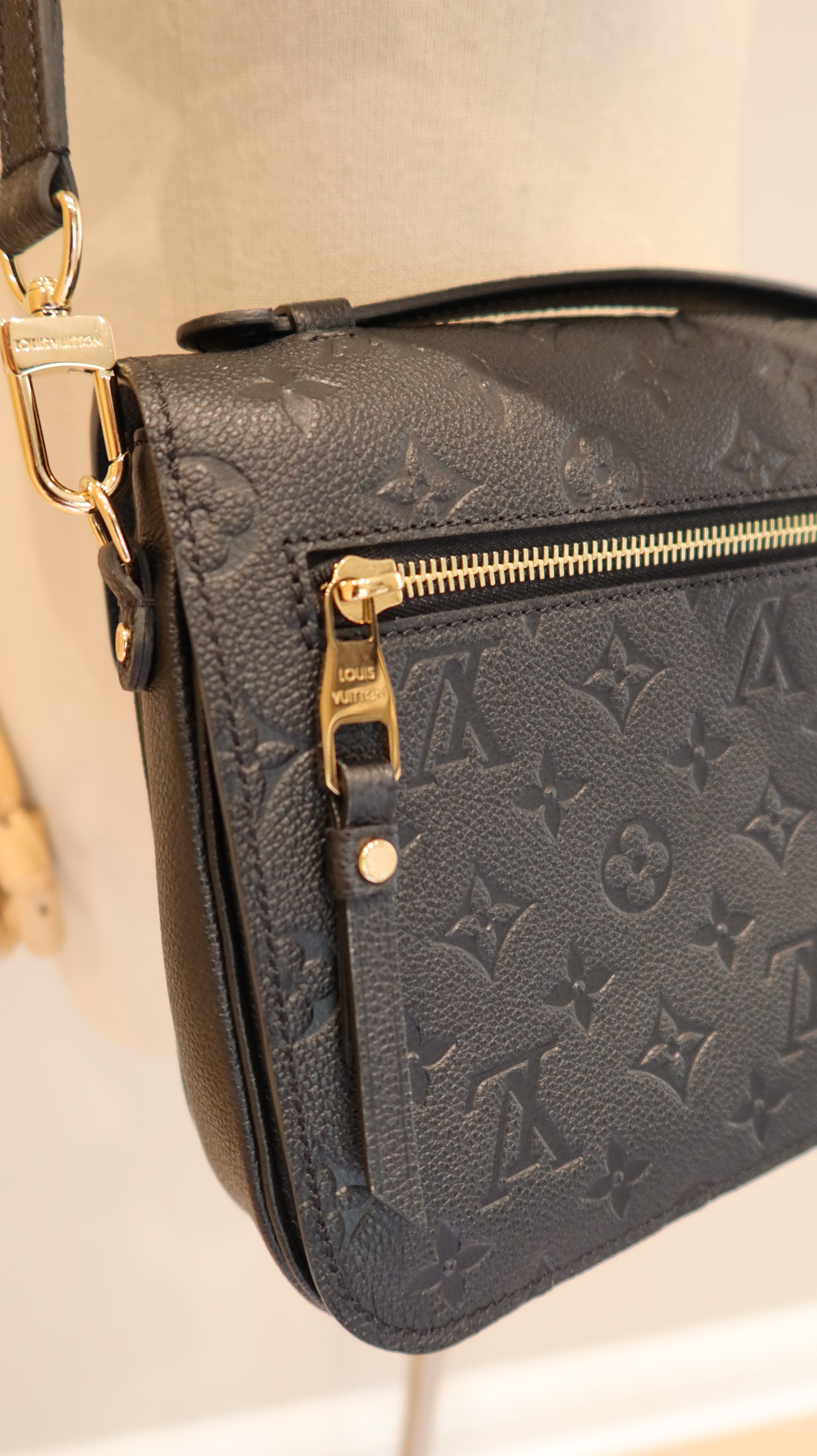 Louis Vuitton Pochette Metis