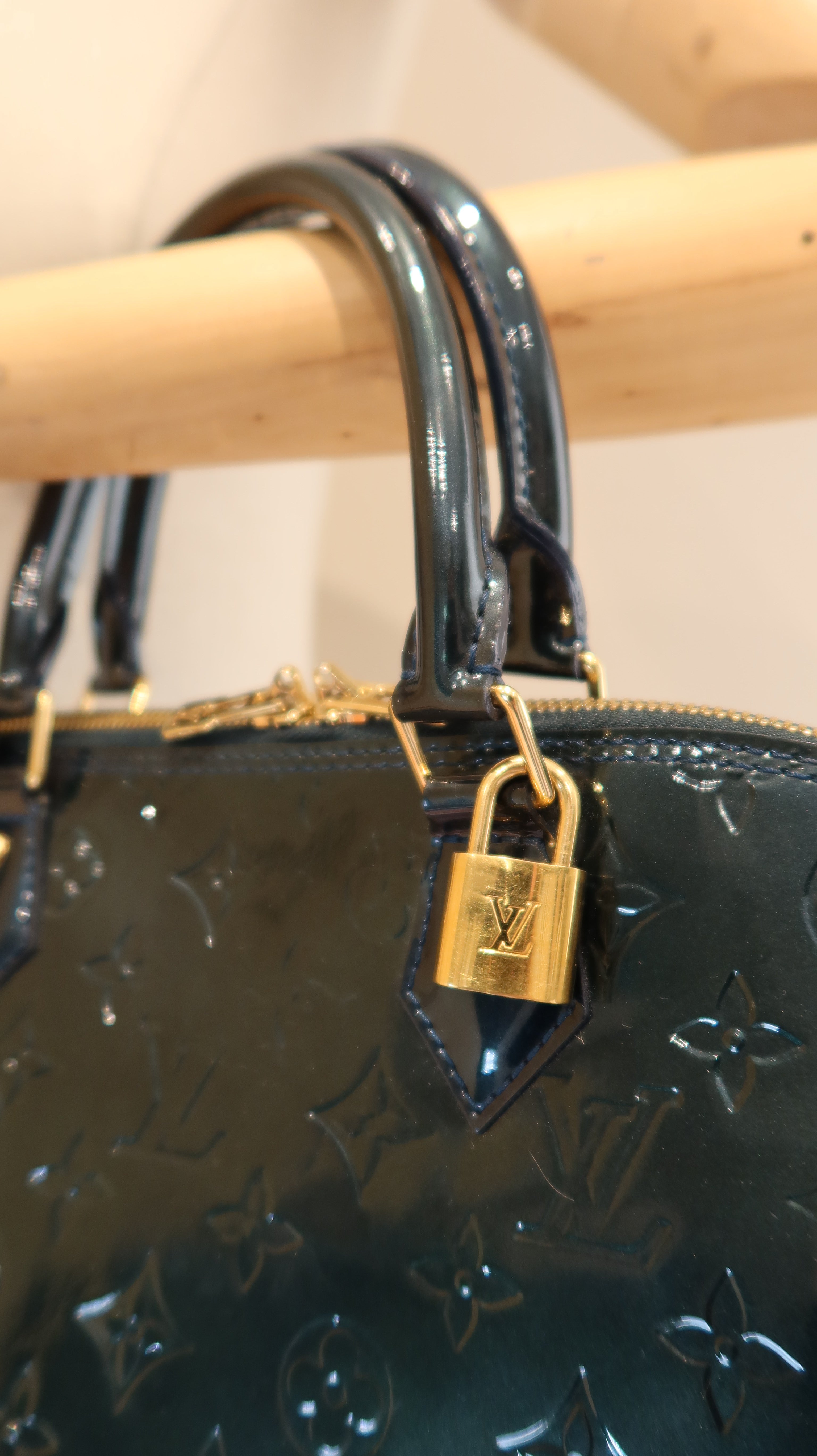 Louis Vuitton Alma GM