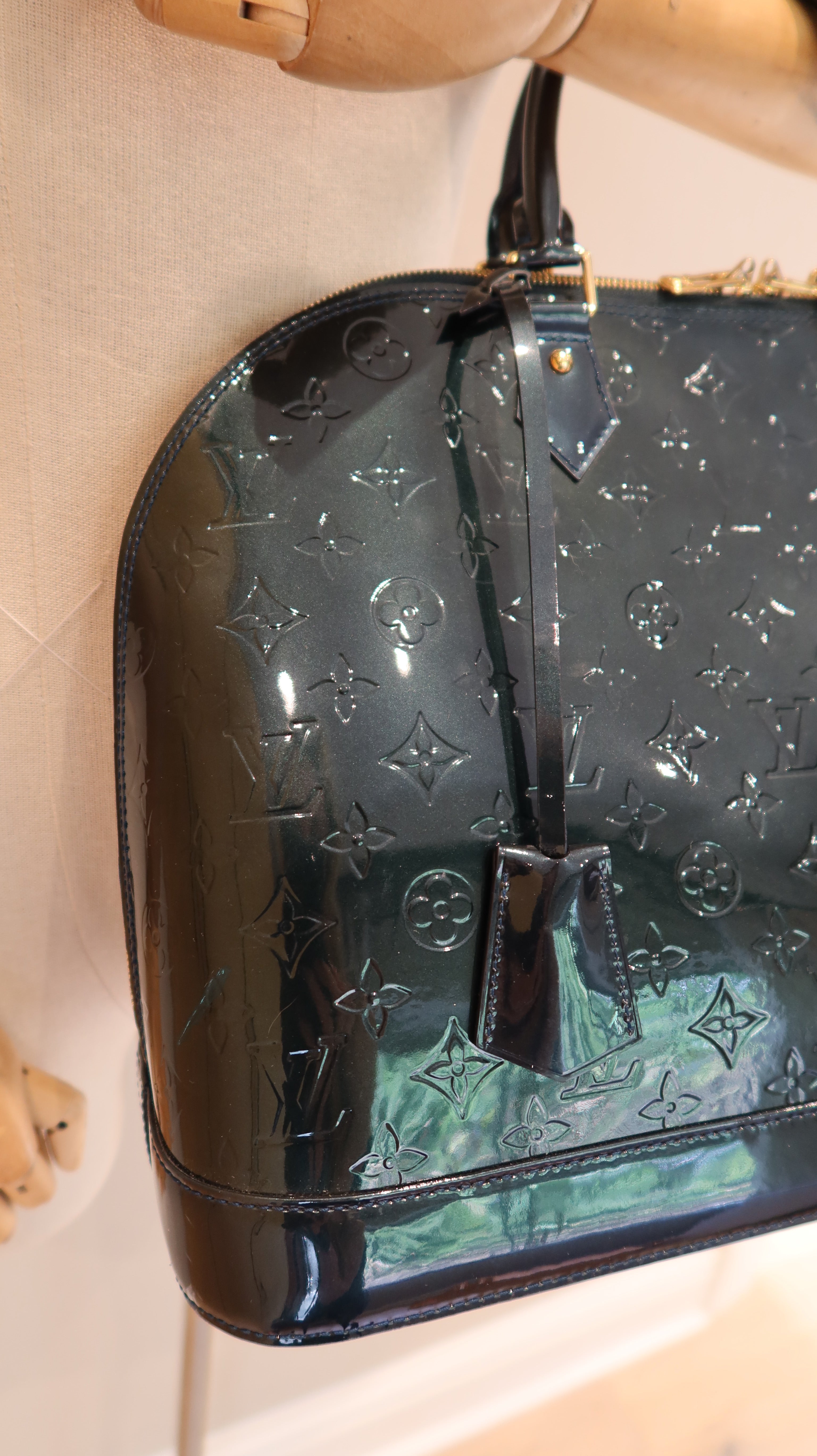 Louis Vuitton Alma GM