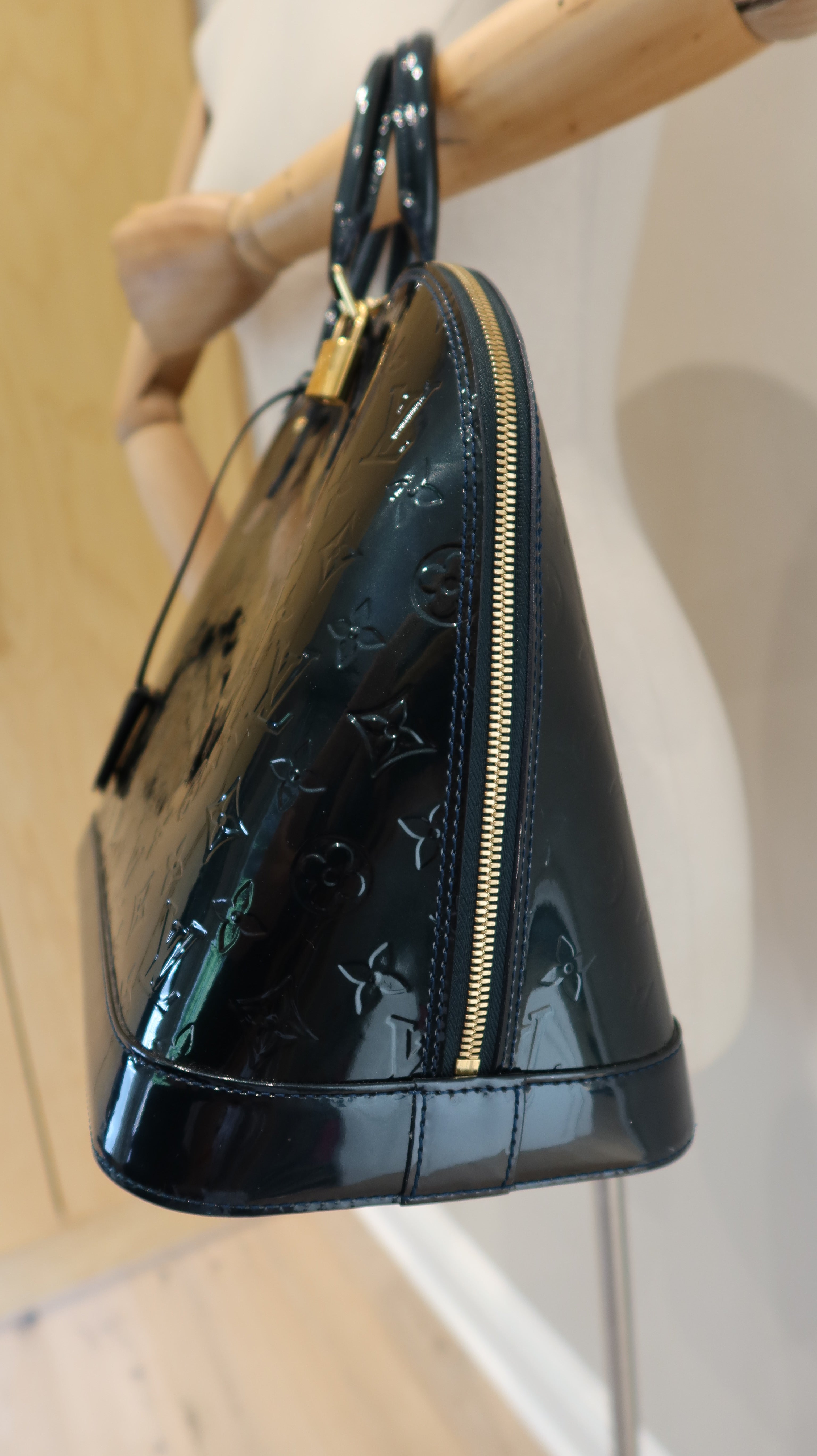 Louis Vuitton Alma GM