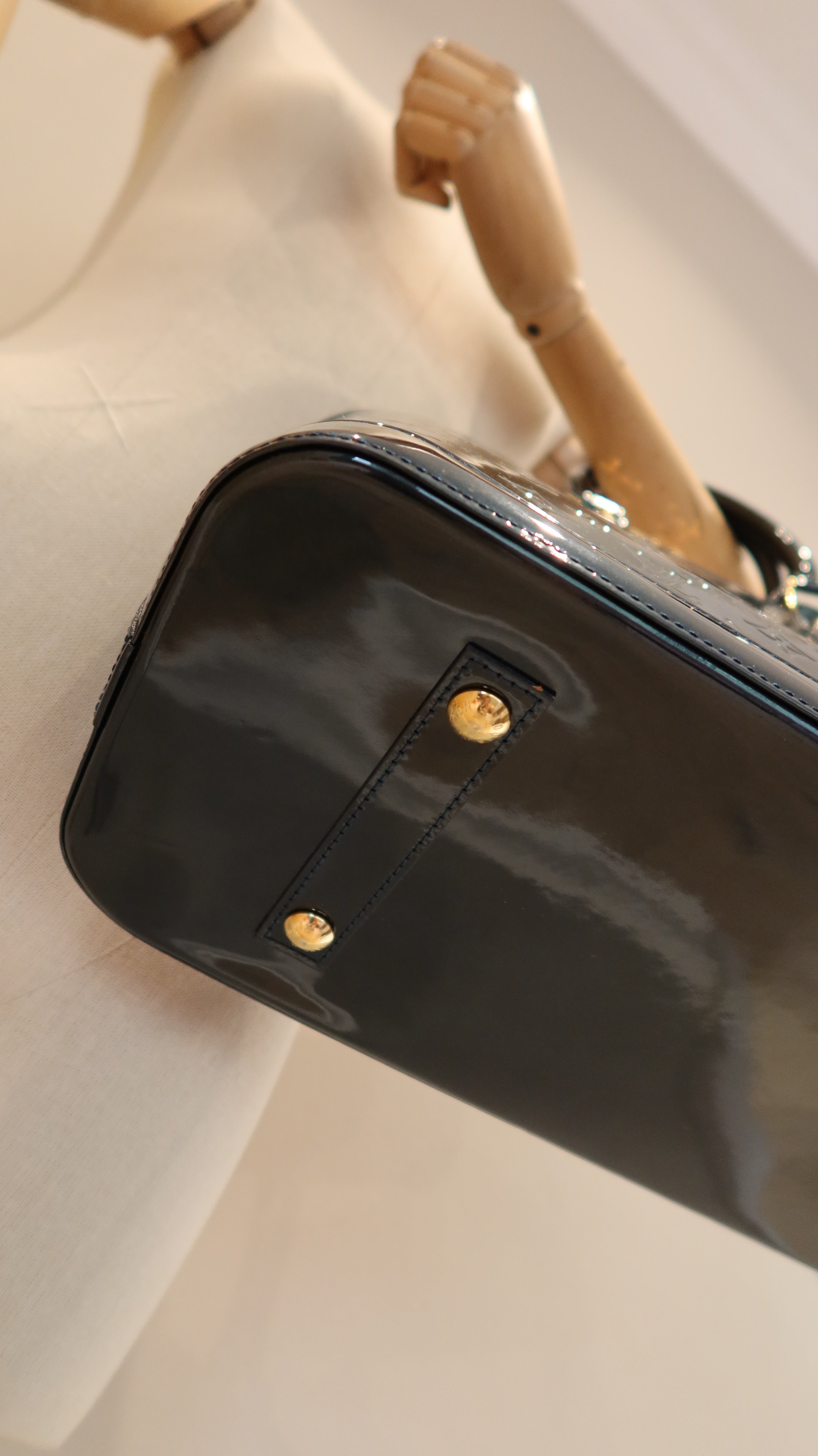 Louis Vuitton Alma GM