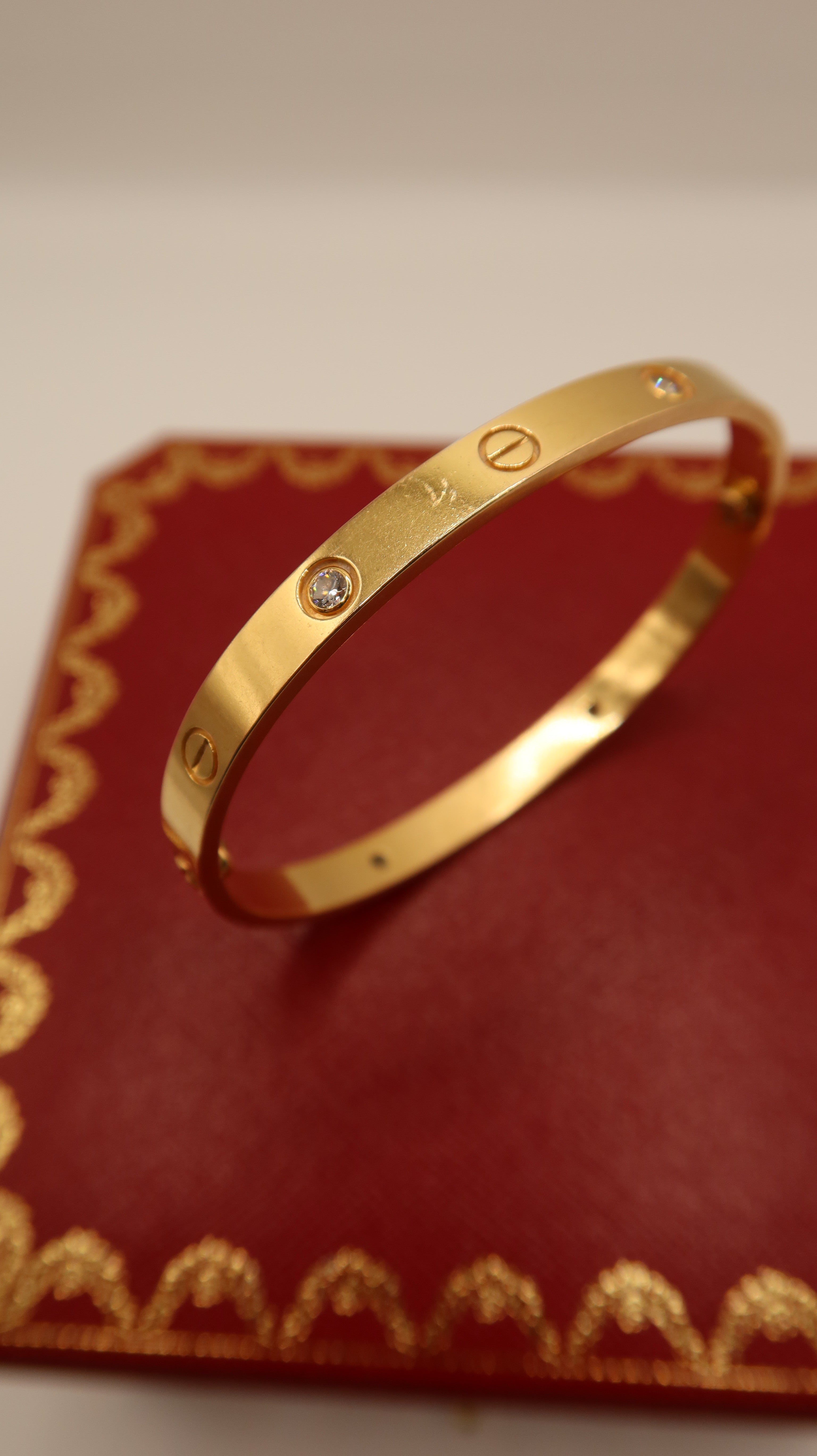 Cartier Love Bracelet (19/PG/Half Diamonds)