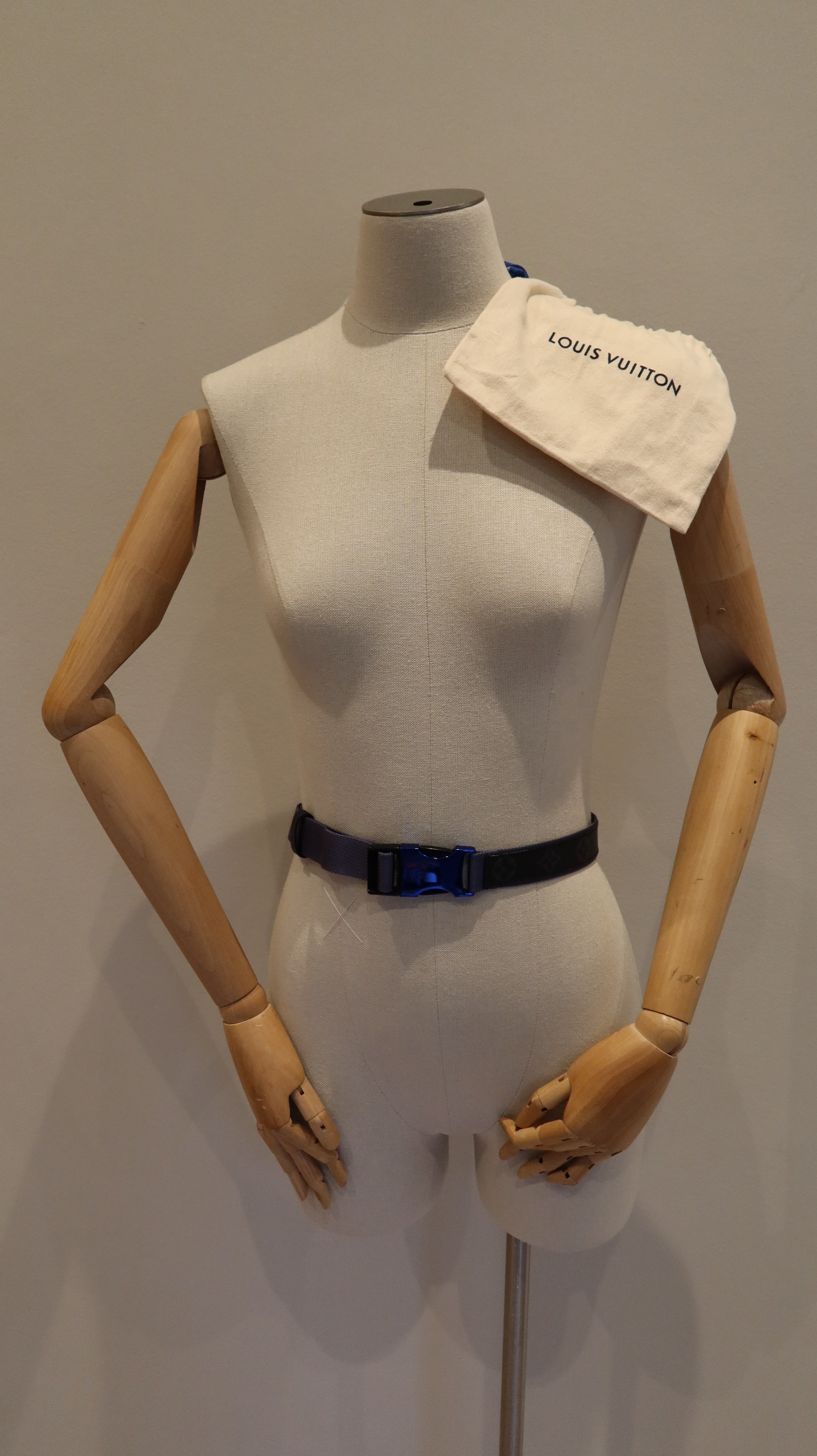 Louis Vuitton Belt (100/40)