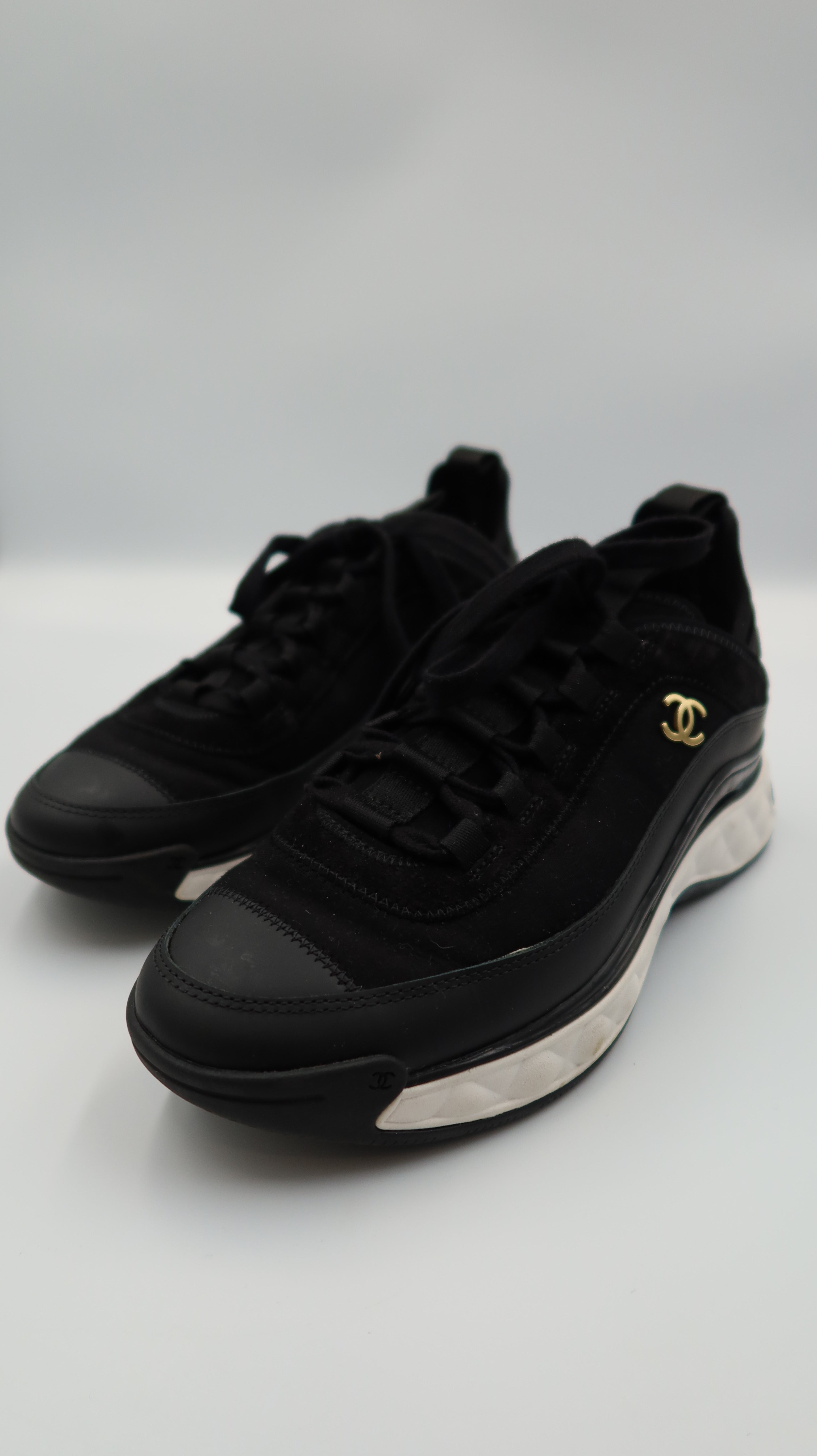 Chanel Sneakers (EU37)