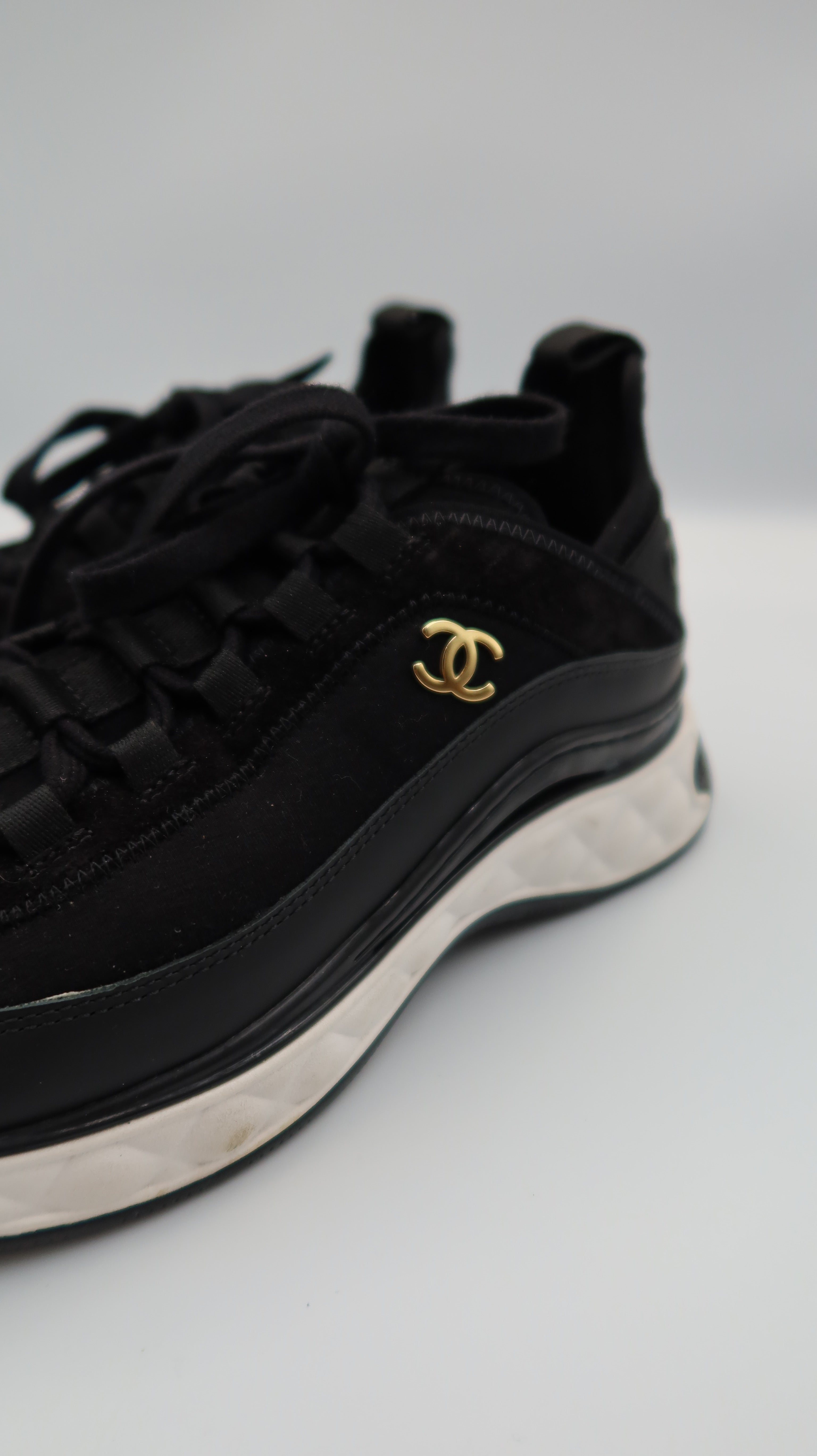 Chanel Sneakers (EU37)