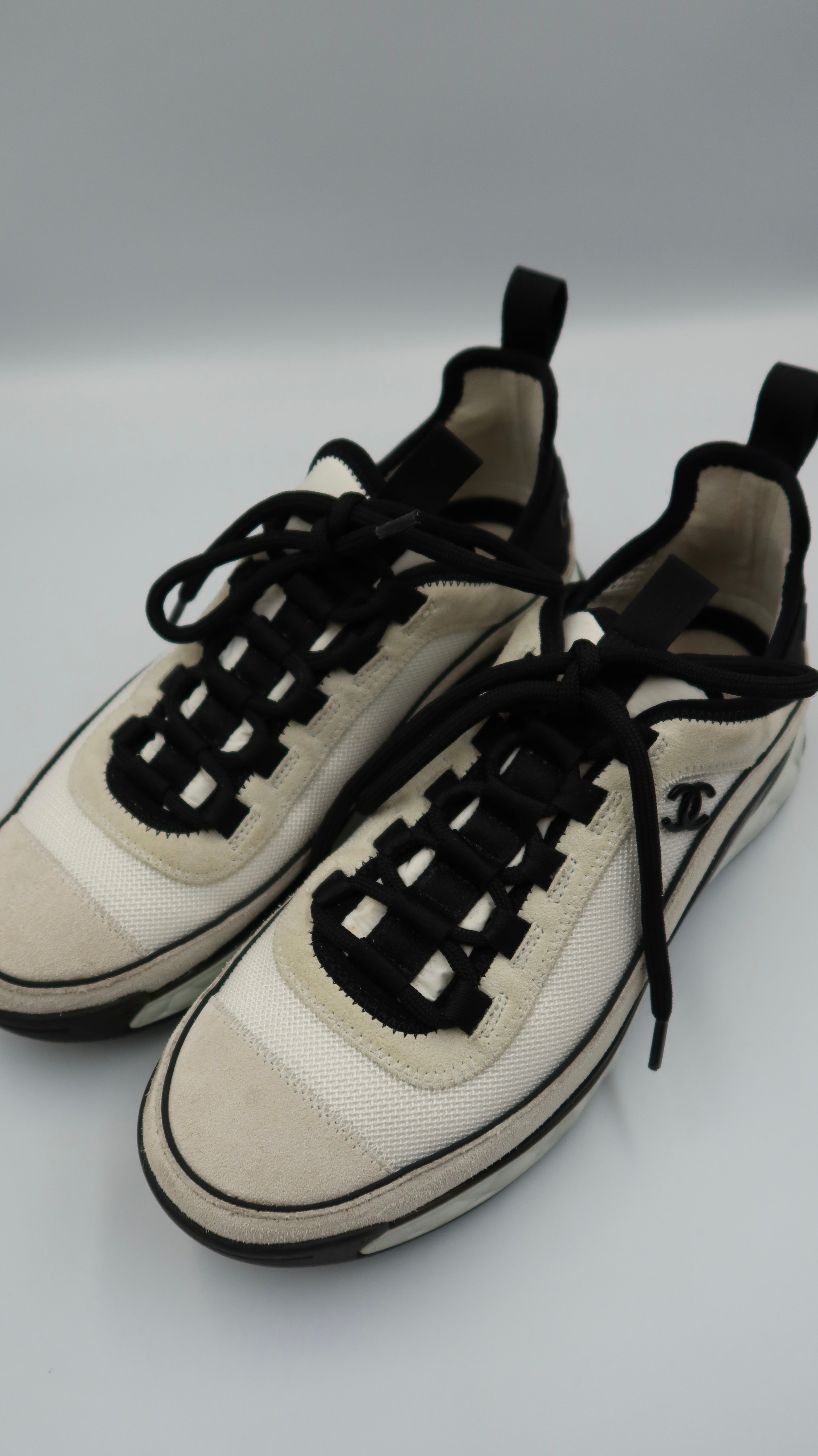 Chanel Sneakers (EU37)