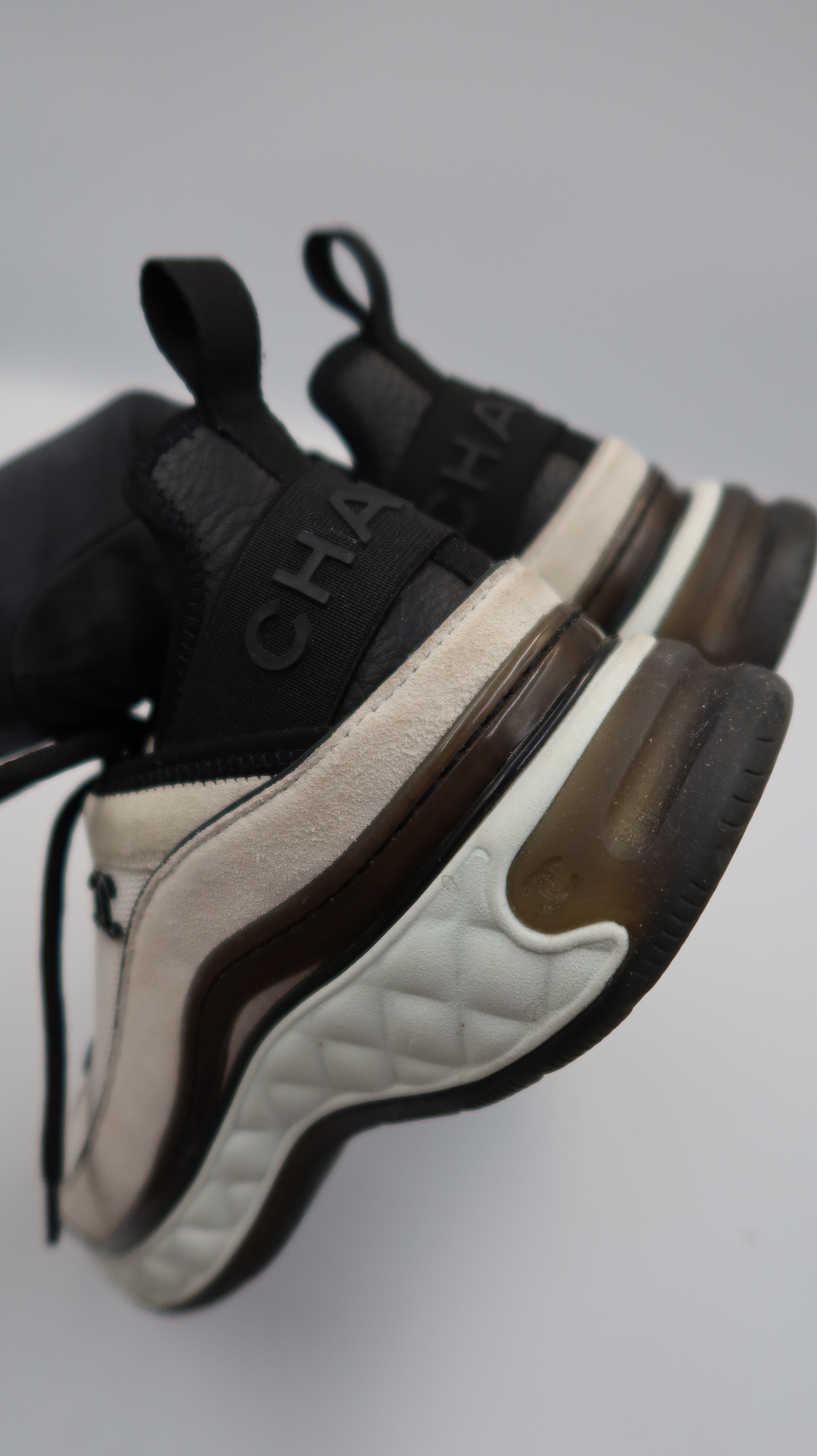 Chanel Sneakers (EU37)