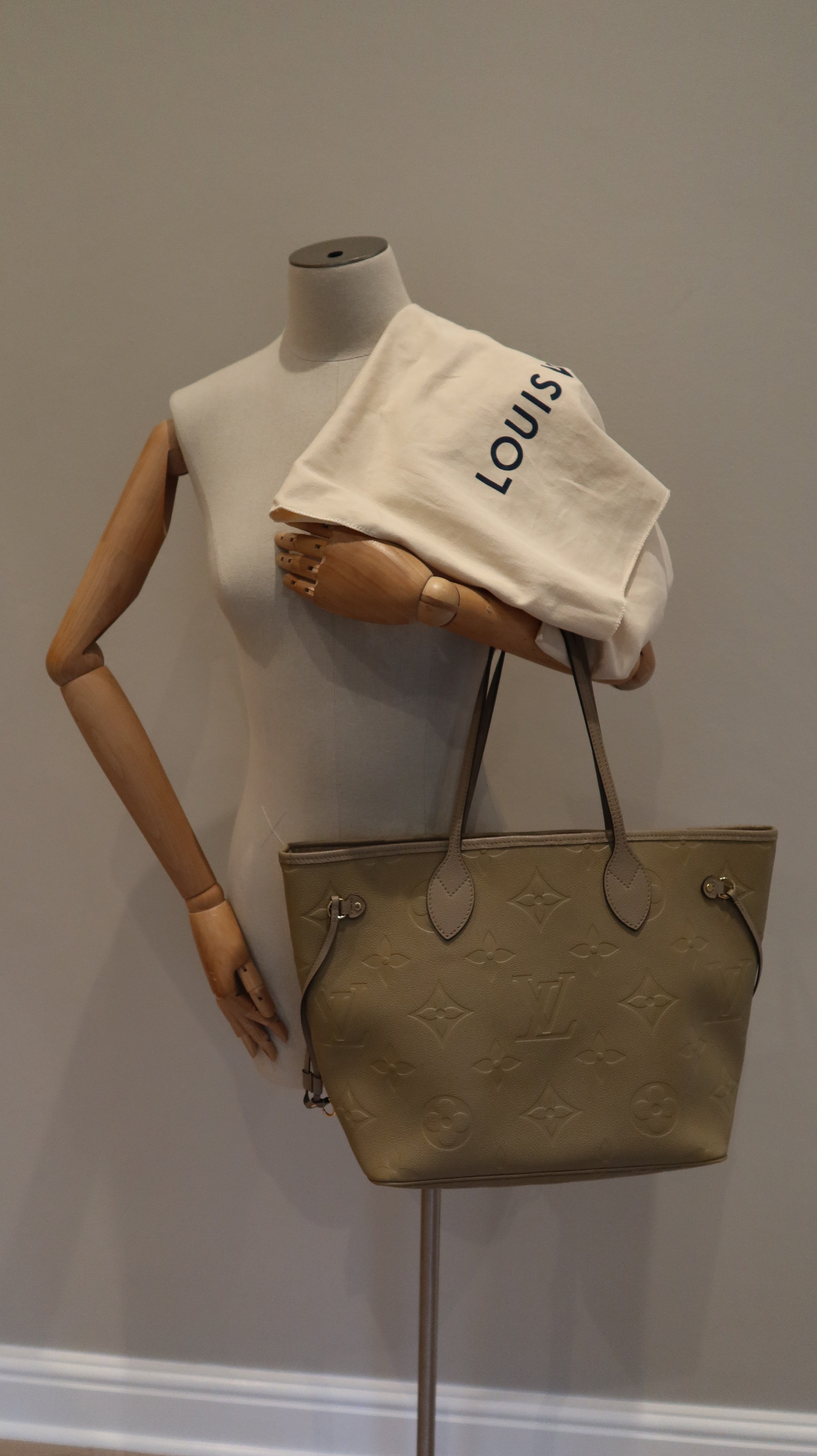 Louis Vuitton Neverfull MM