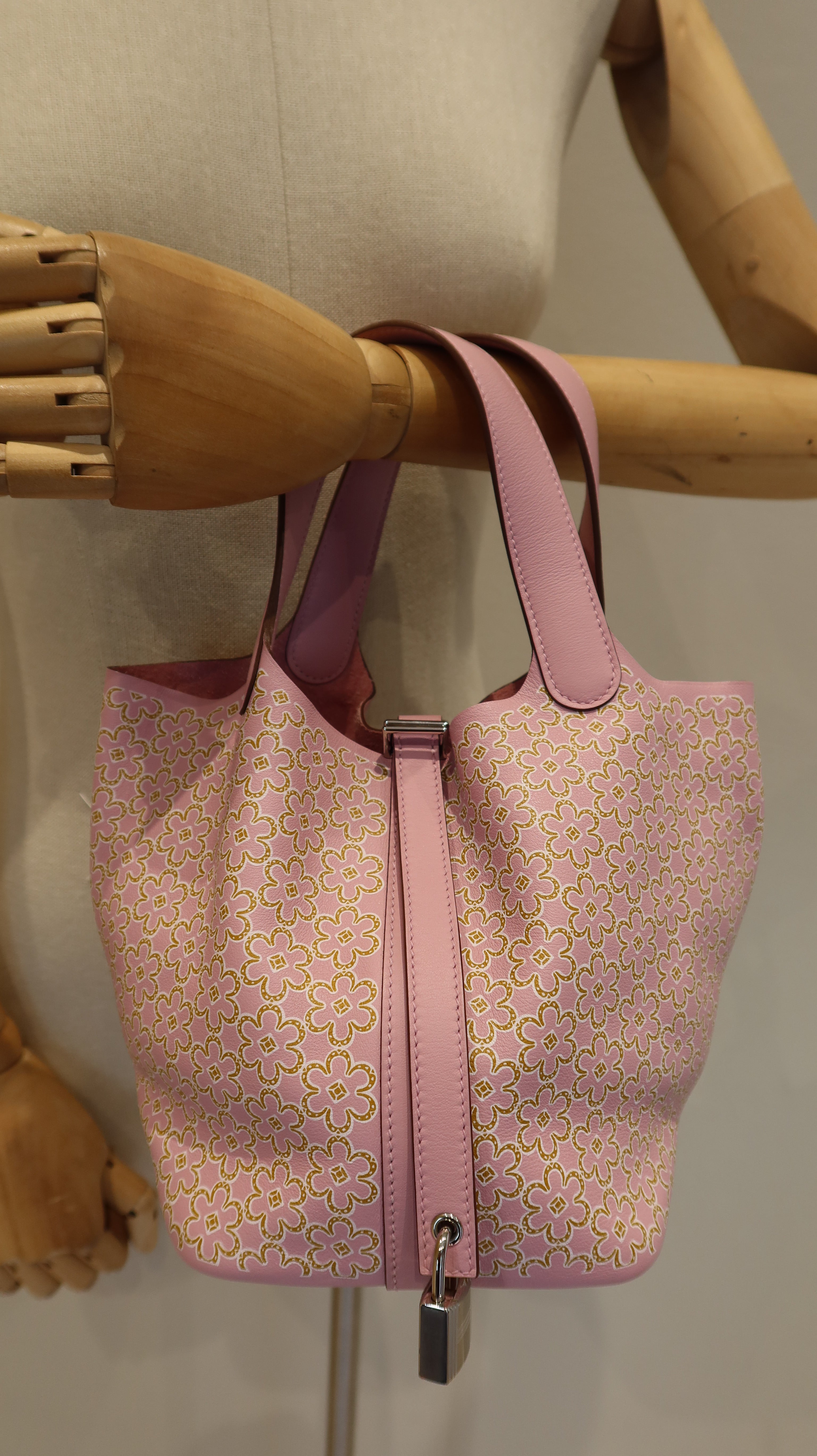 Hermès ‘Lucky Daisy’ Picotin 18 *Limited Edition*