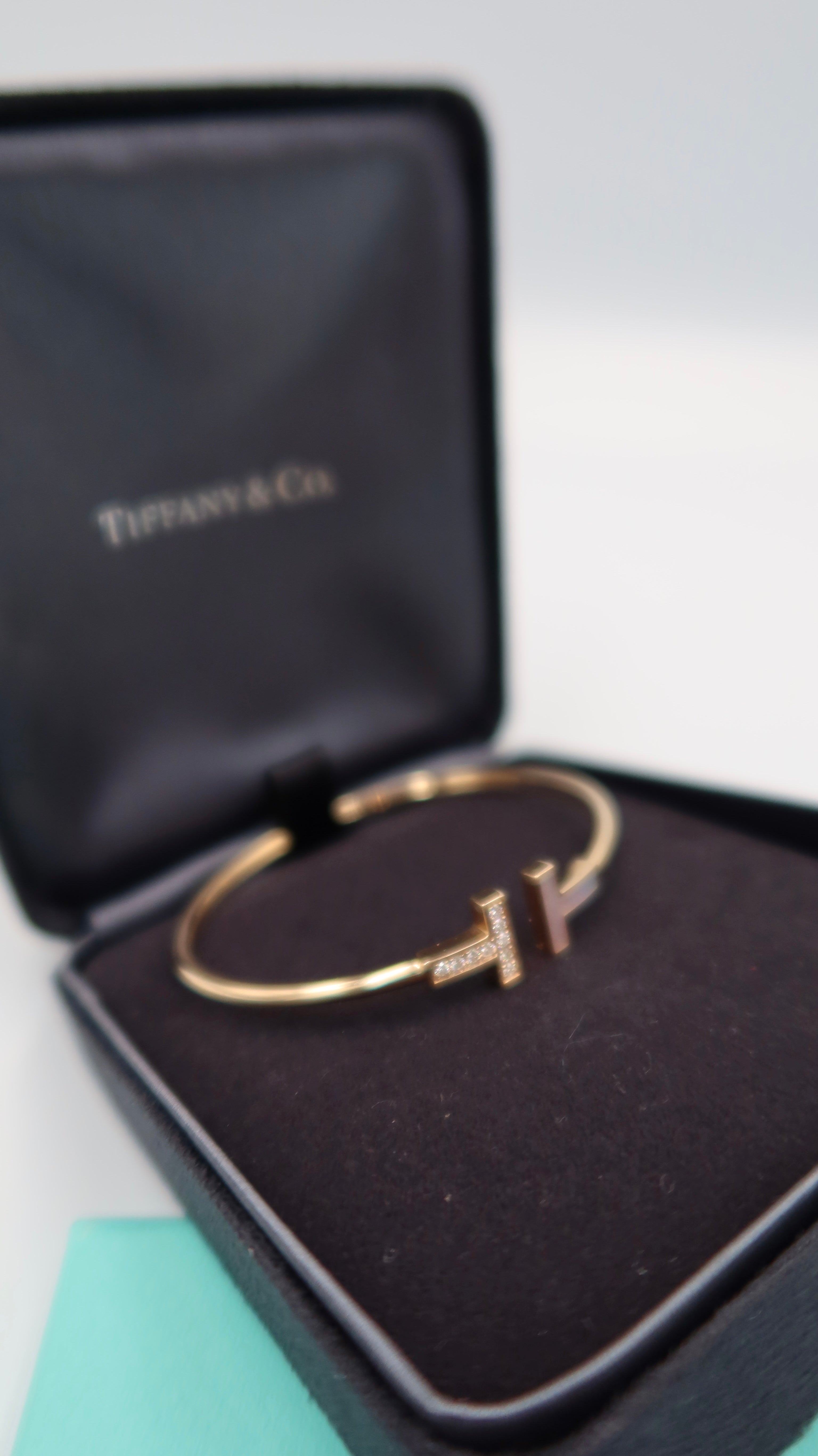 Tiffany & Co Tiffany T Bracelet (RG with Mother of Pearl & Diamonds)