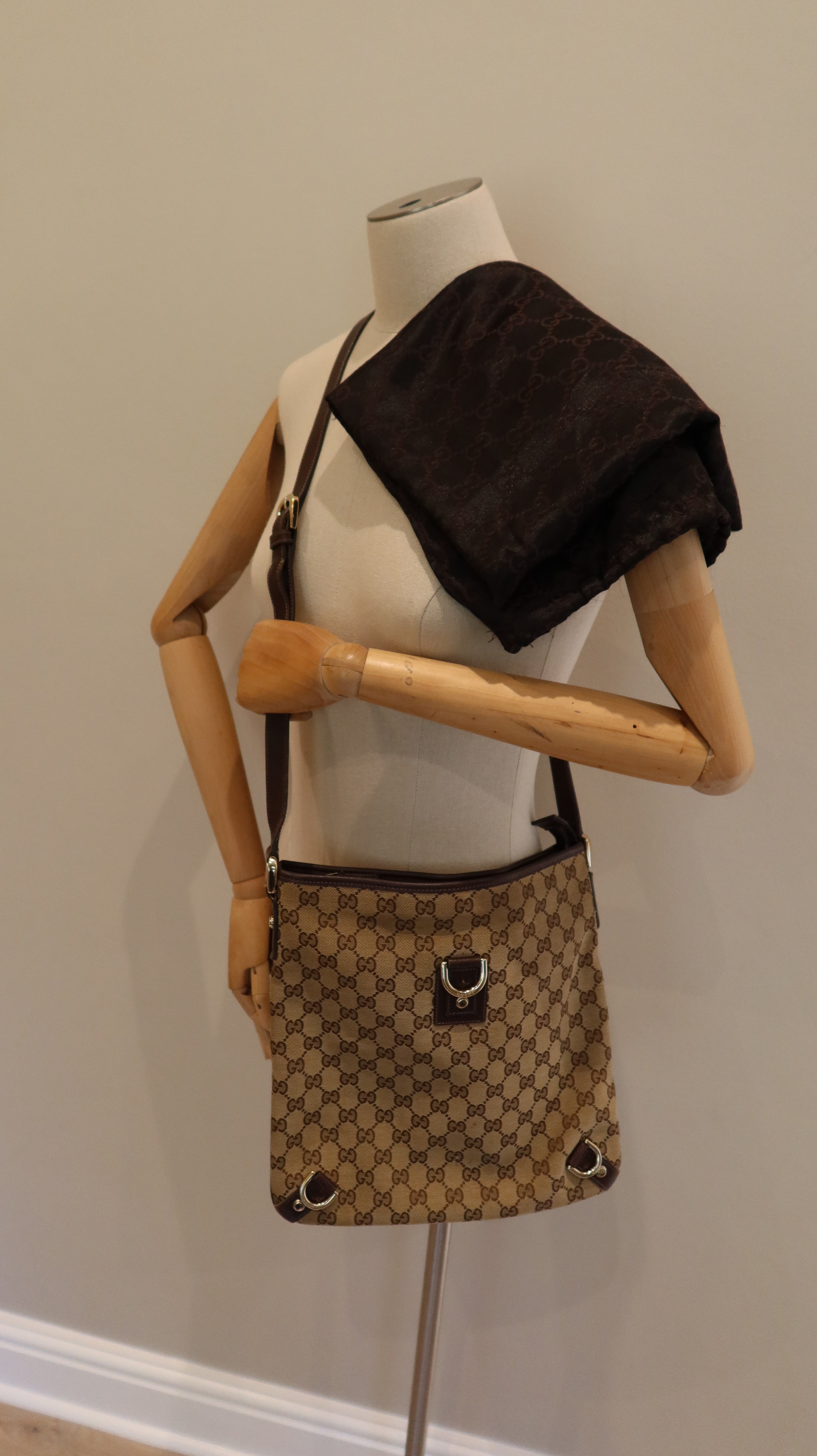 Gucci Shoulder Bag