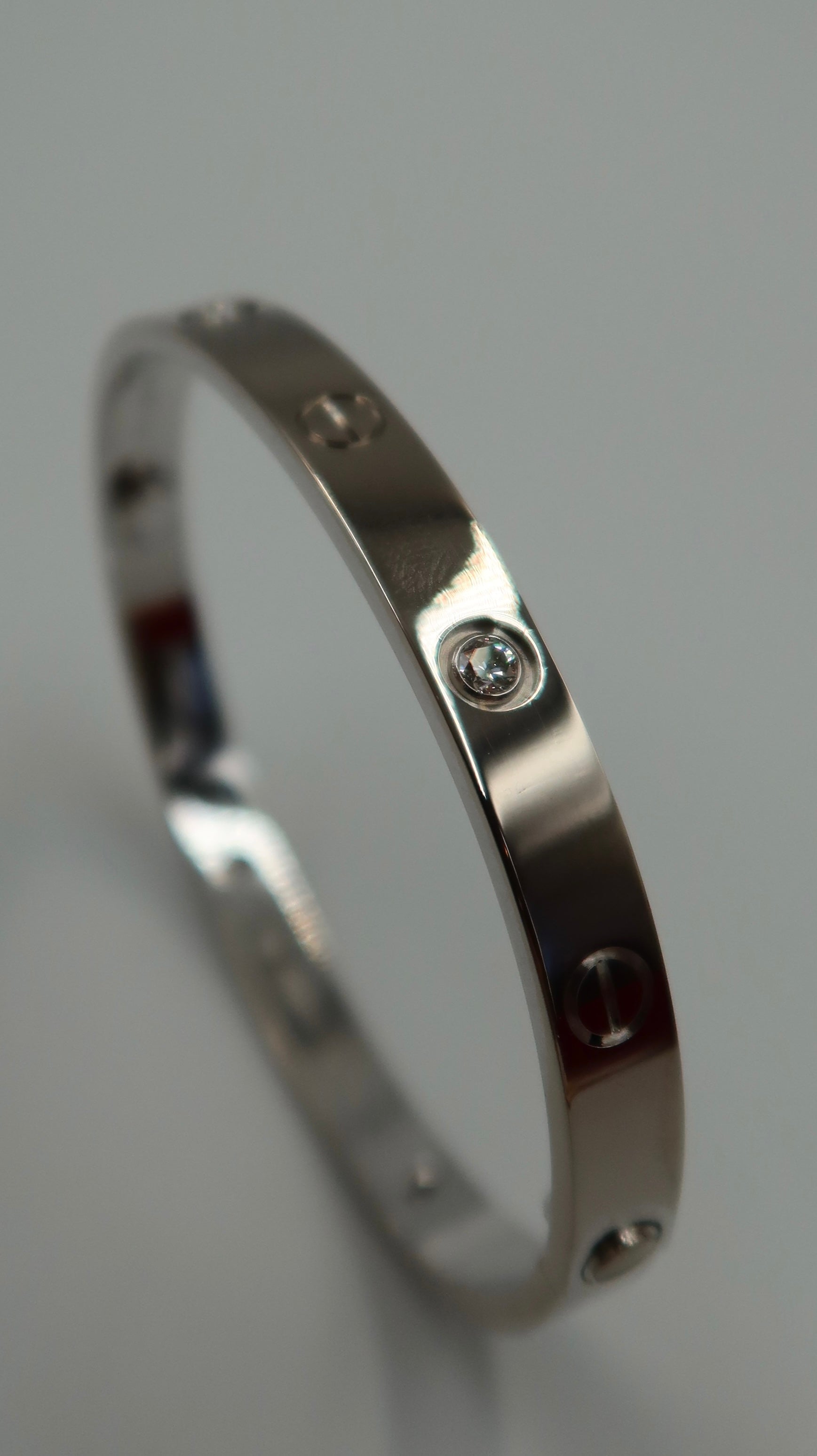 Cartier Love Bracelet Half Diamonds (WG/18)