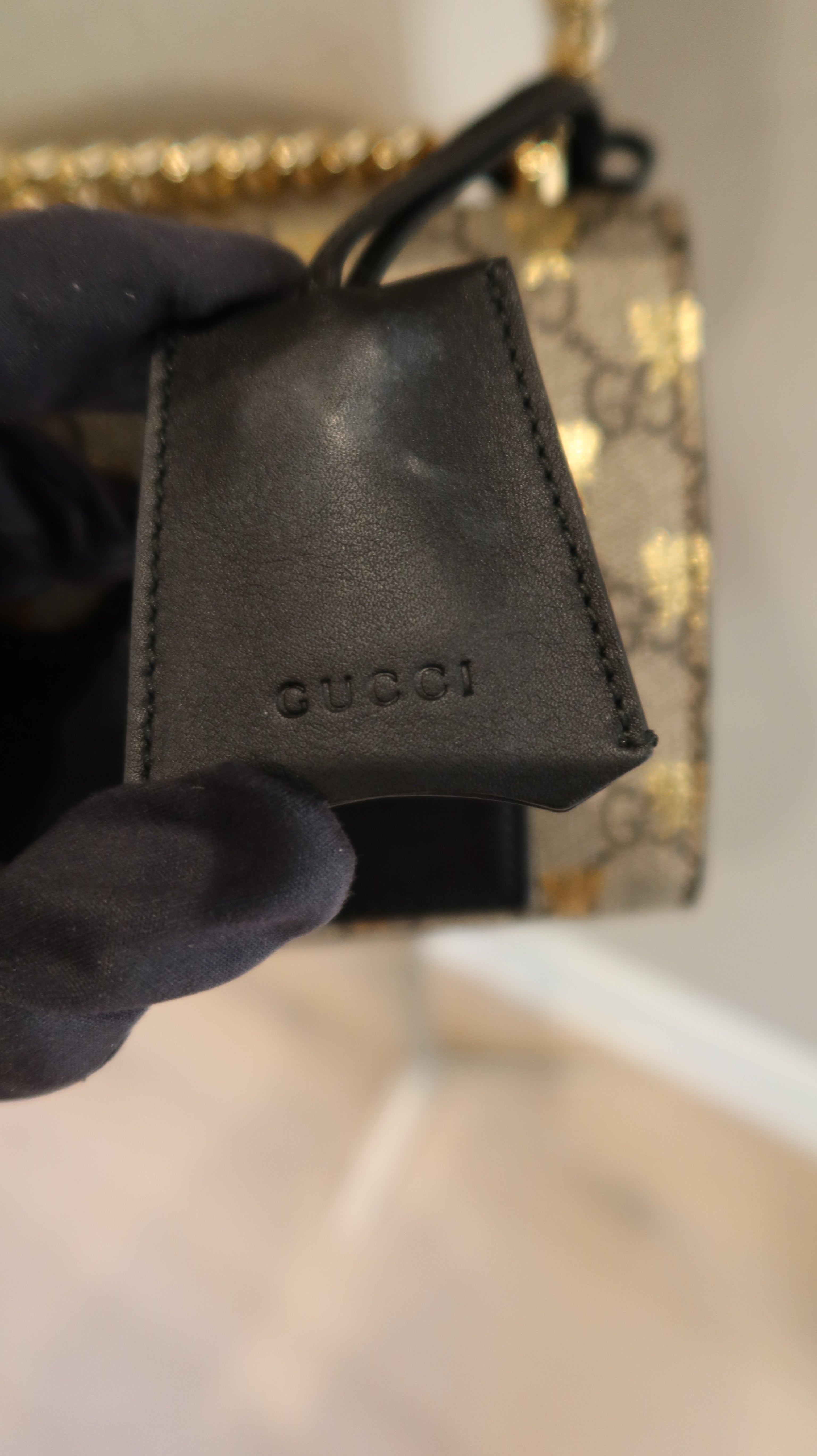 Gucci GG Supreme Padlock Bag