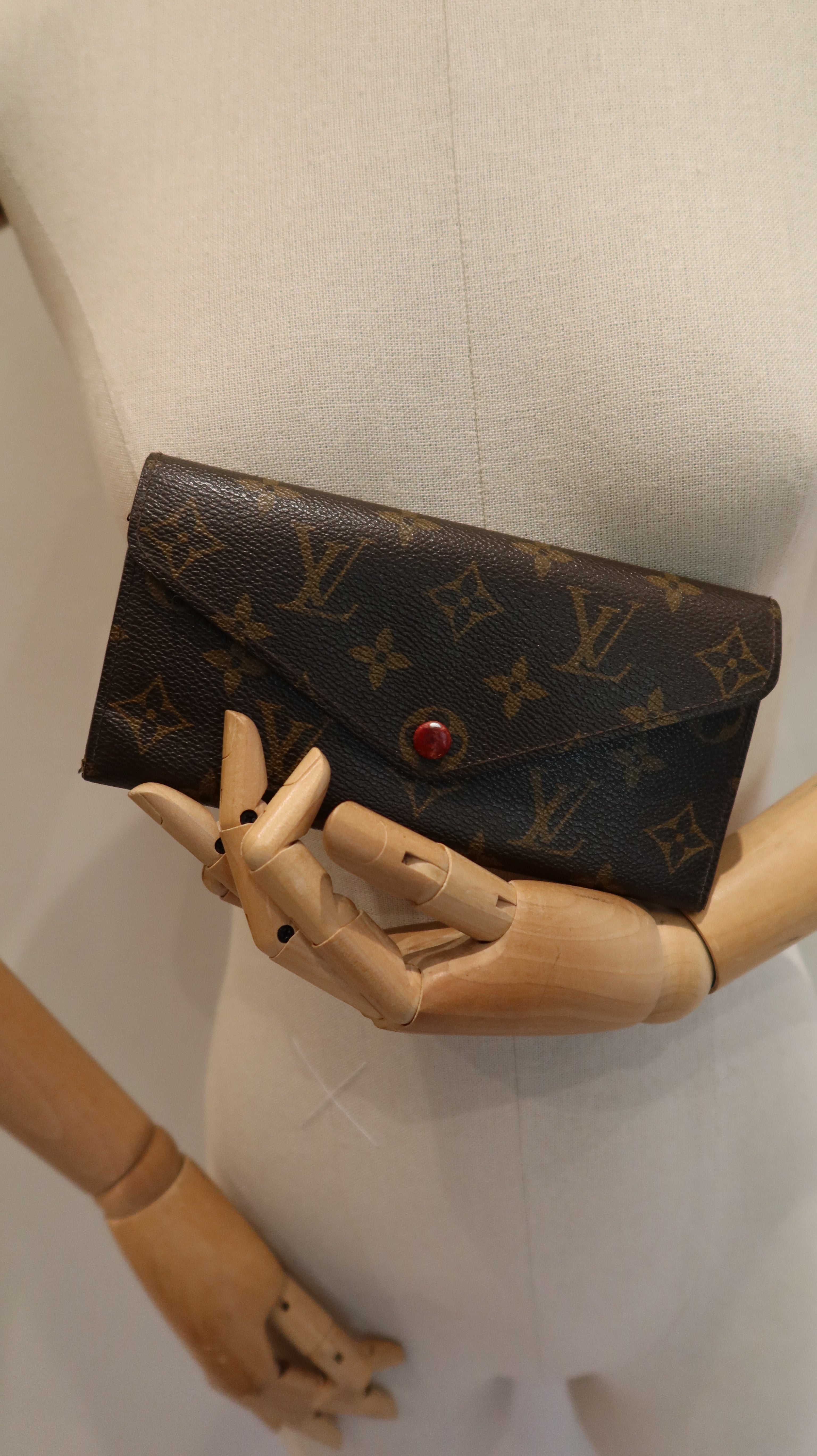 Louis Vuitton Josephine Wallet