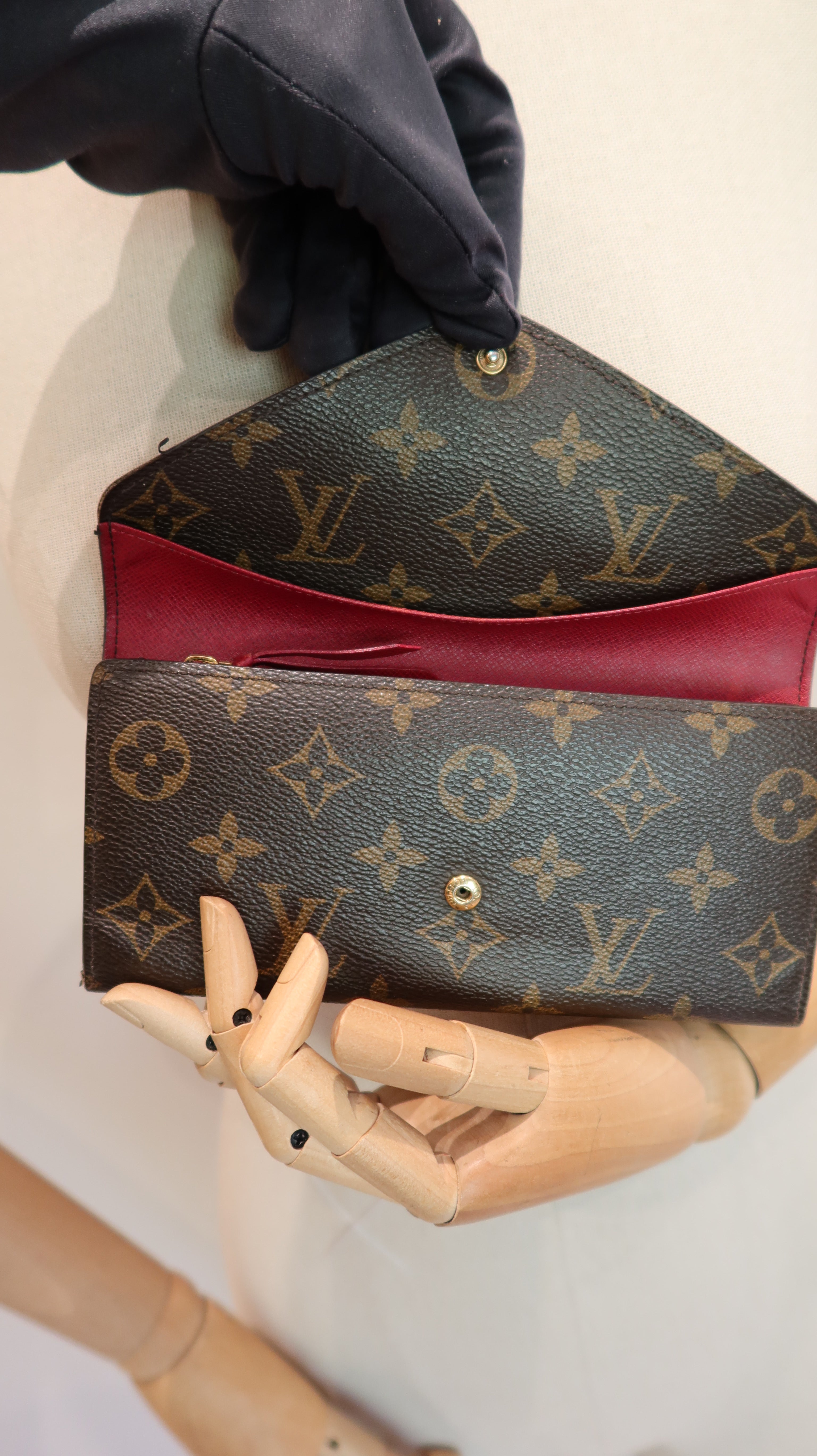 Louis Vuitton Josephine Wallet