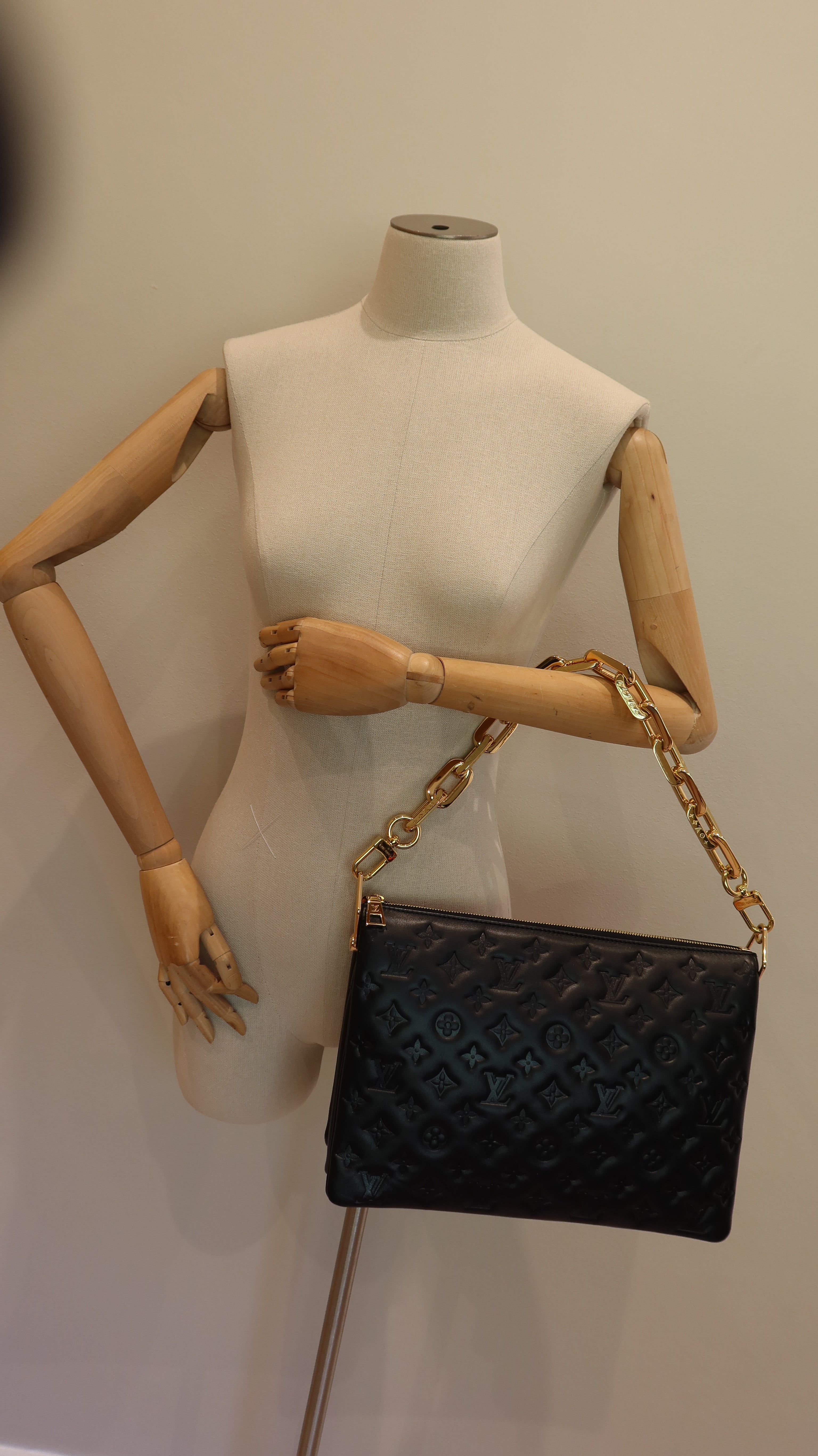 Louis Vuitton Coussin MM Bag *Full Set*