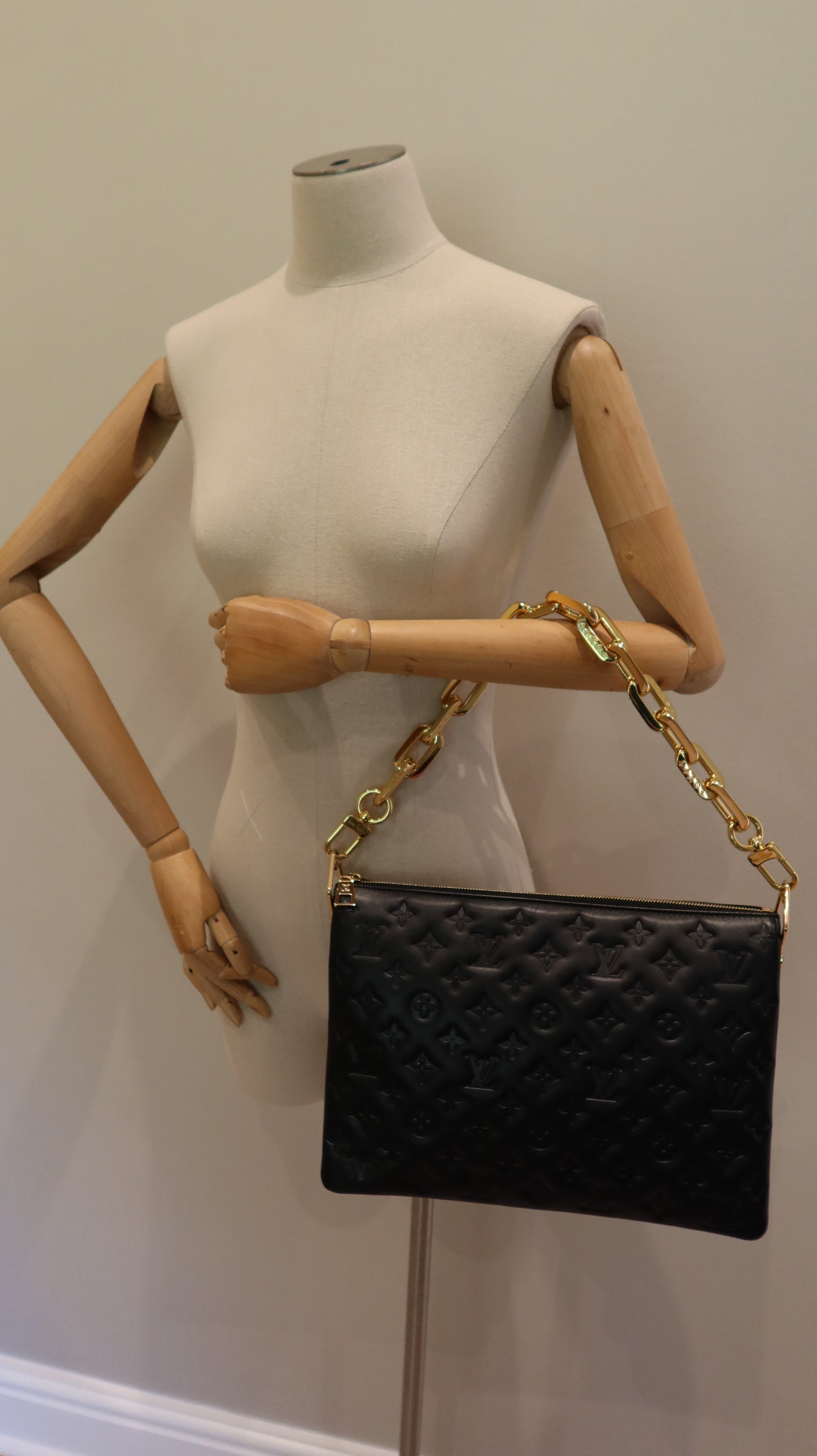 Louis Vuitton Coussin MM Bag *Full Set*