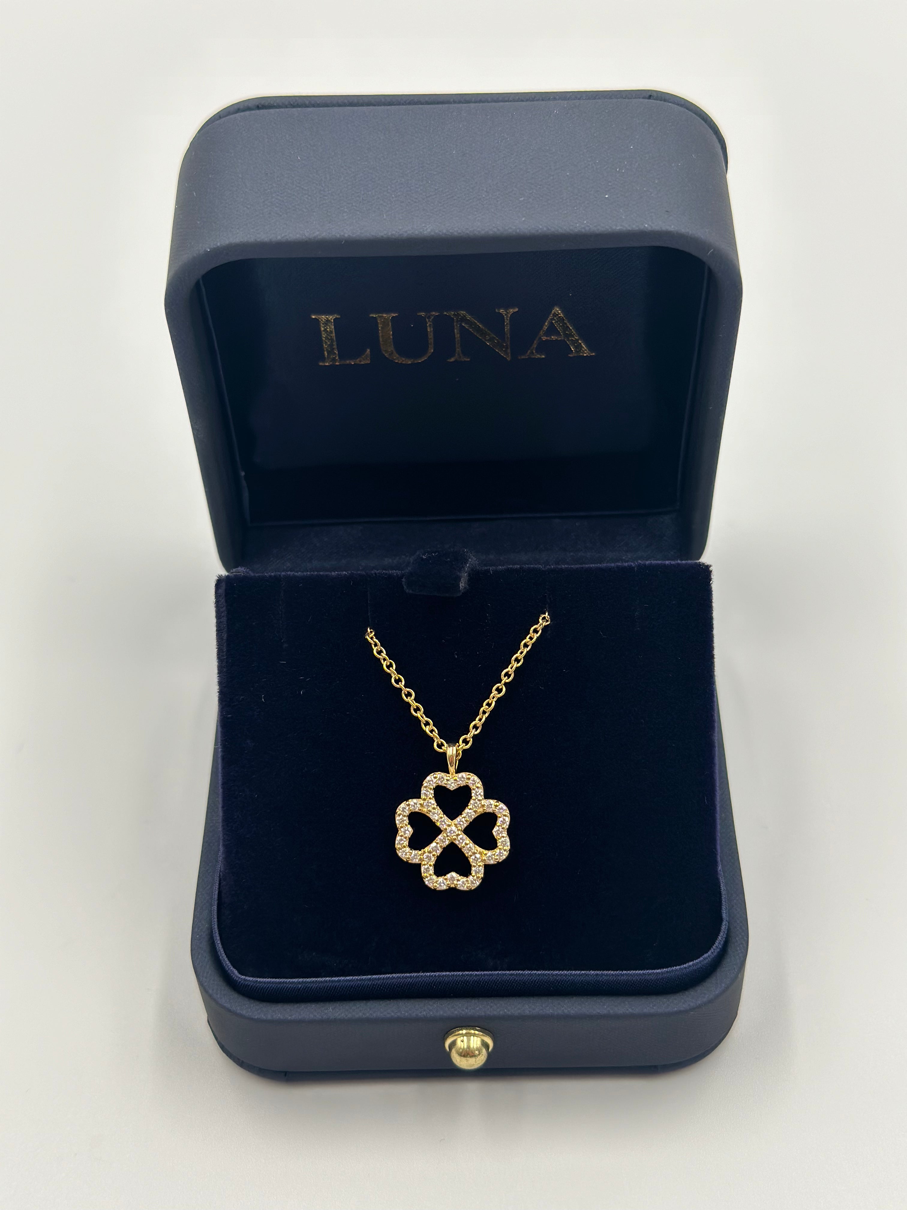 Luna 18ct Diamond Quattro Cuori Pendant