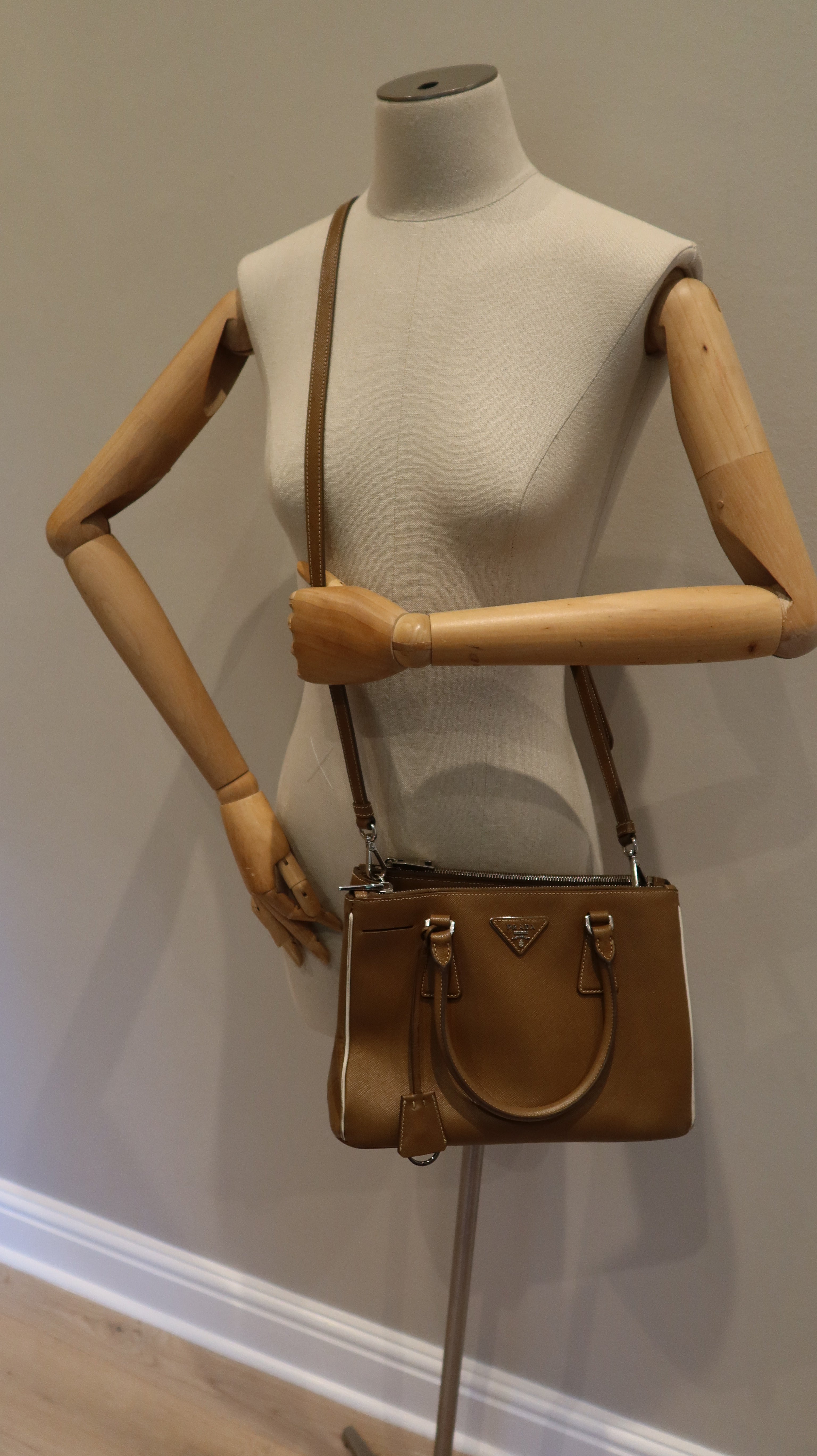 Prada Galleria Tote Bag