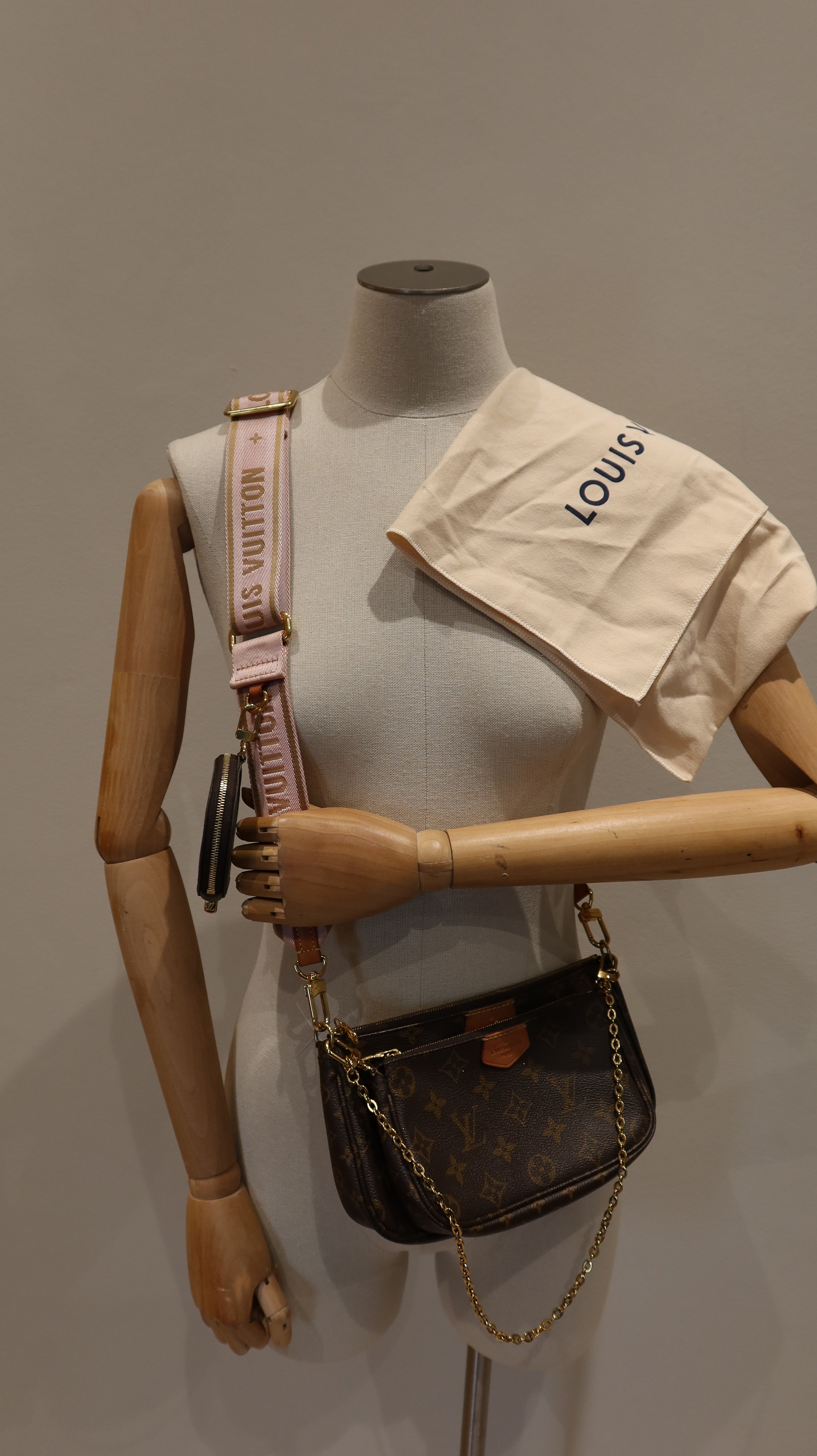Louis Vuitton Multi Pochette Accessoires *Full Set*