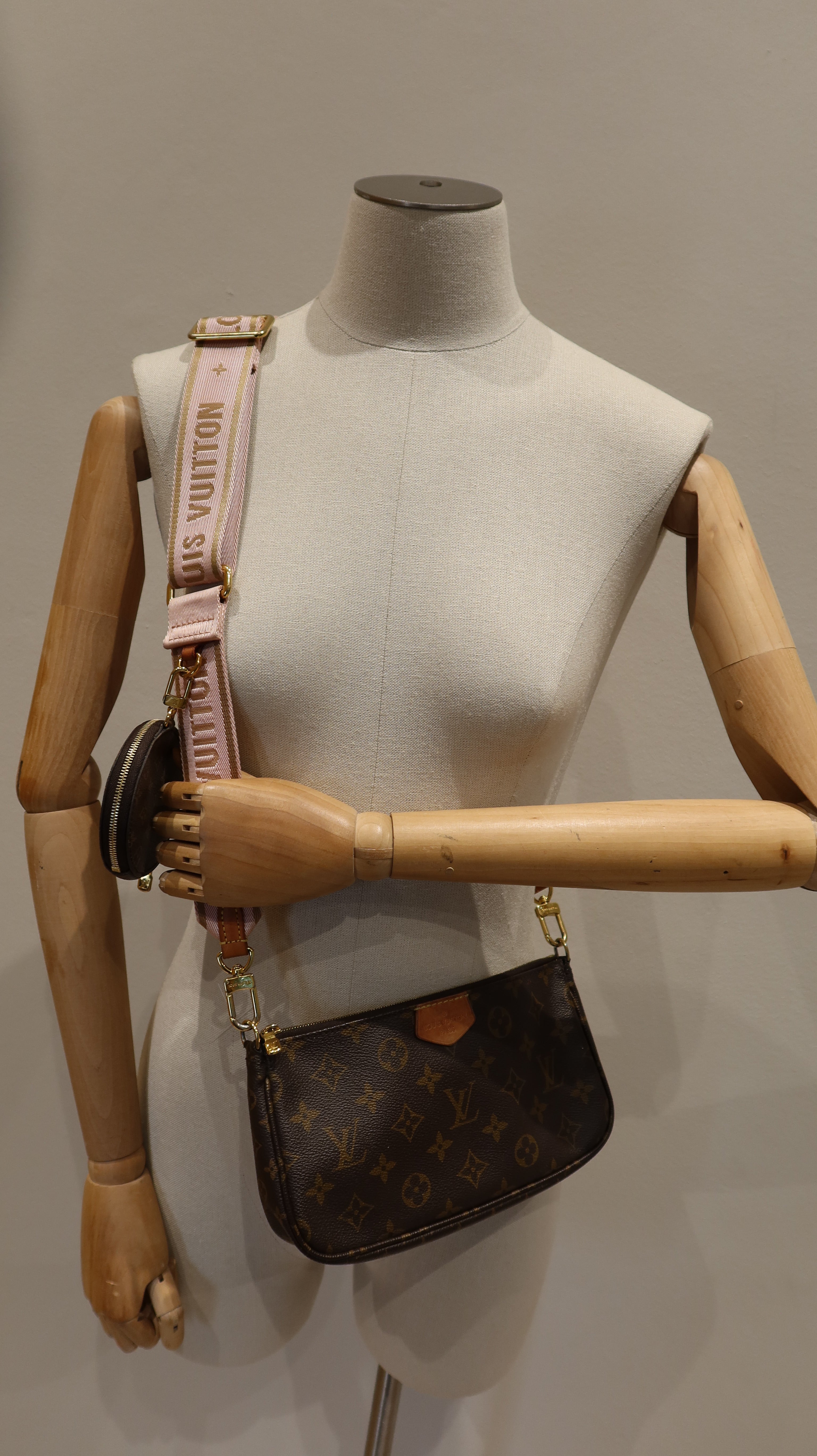 Louis Vuitton Multi Pochette Accessoires *Full Set*
