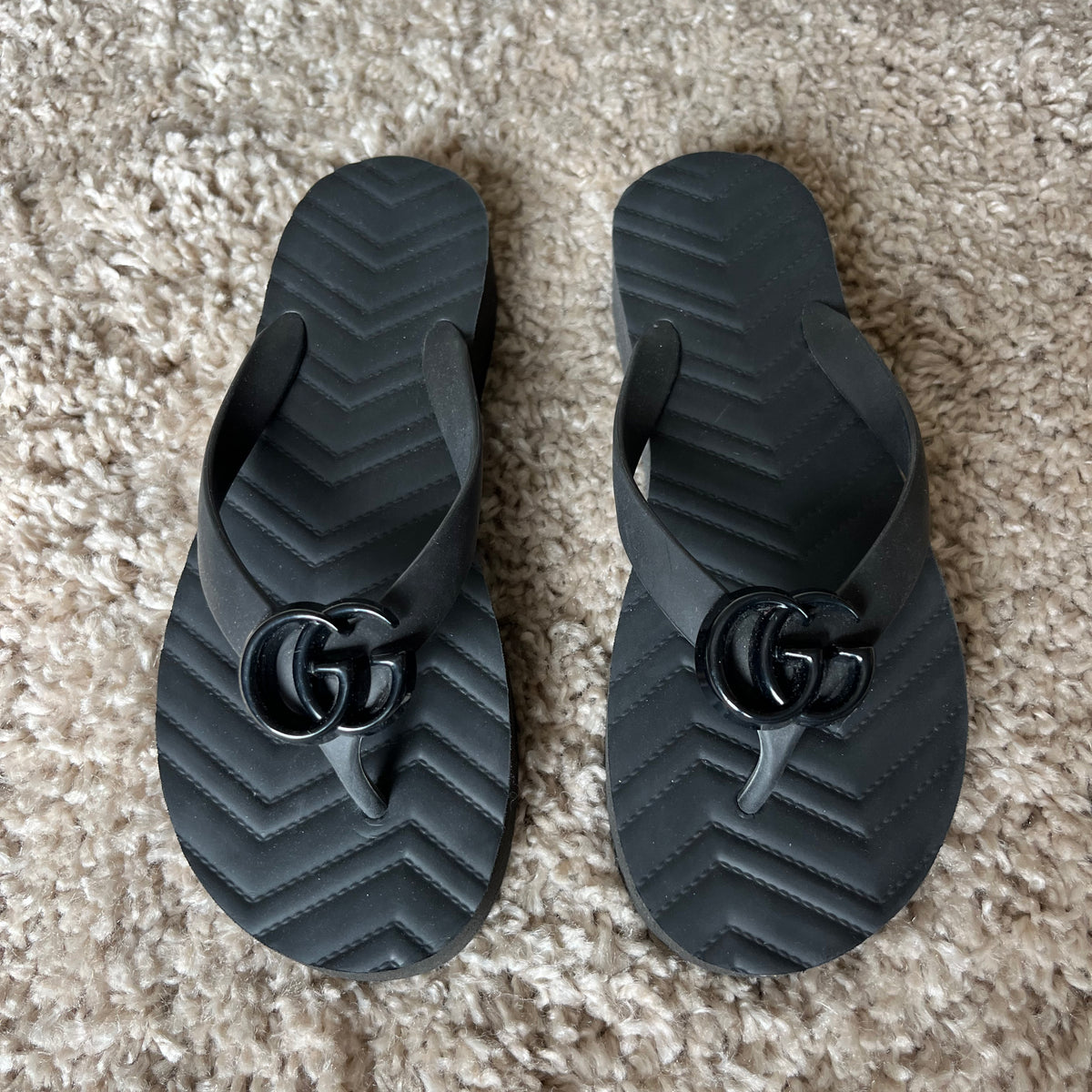 Gucci flip flops nz hot sale